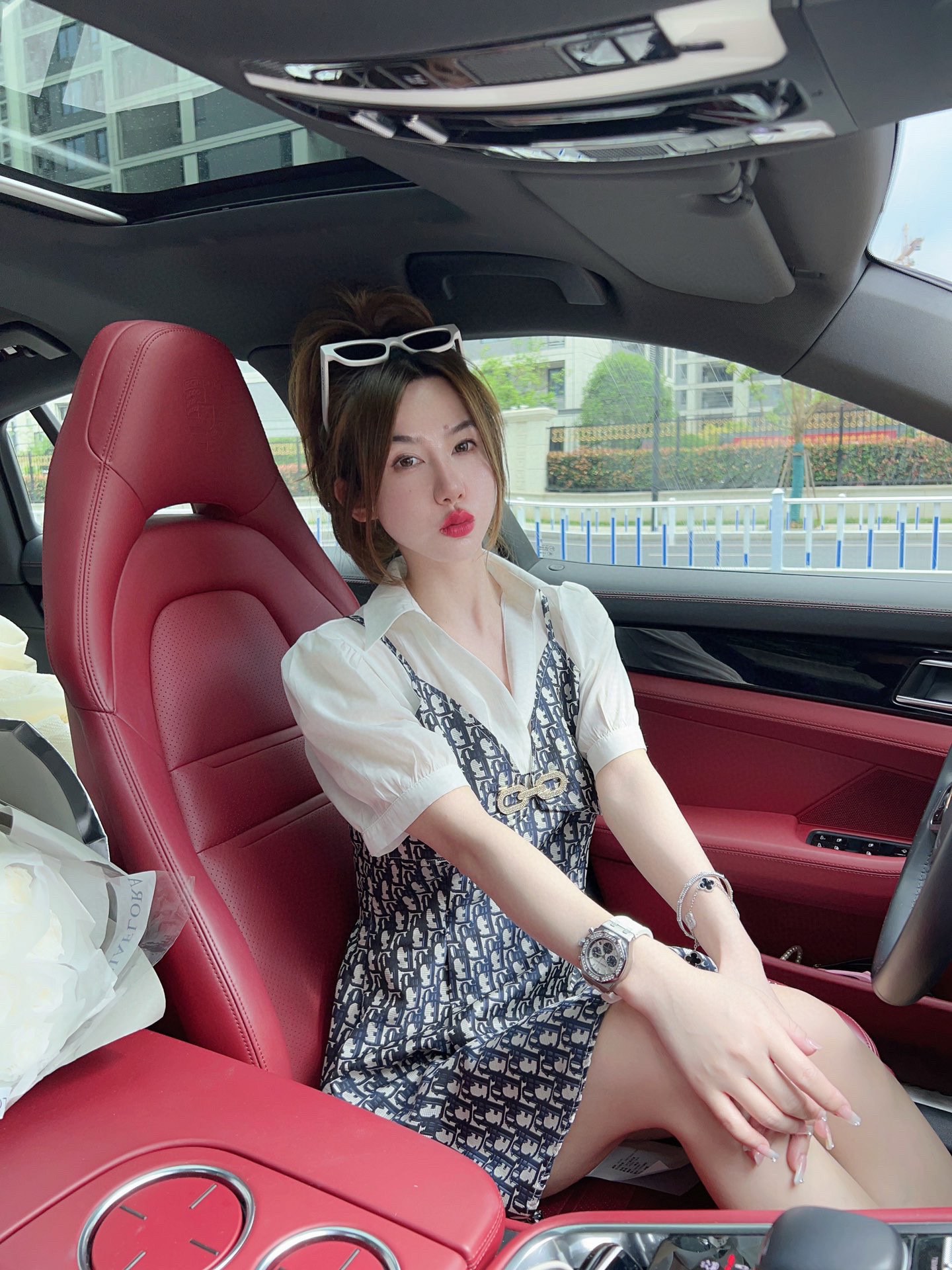 ディオール サドル バッグスーパーコピー レディース ワンピース スカート 可愛い 薄い 夏服 ファッション 個性的 ブラック_5