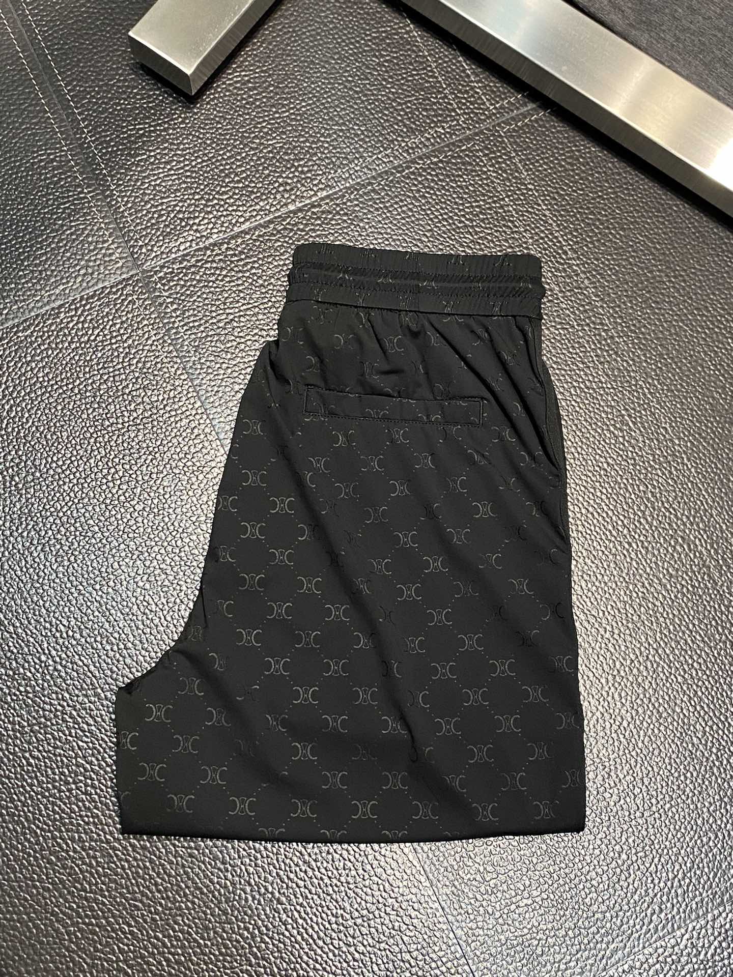 セリーヌ パンツ サイズ激安通販 純綿 ショットパンツ 柔らかい シンプル ズボン 品質保証 ブラック_2