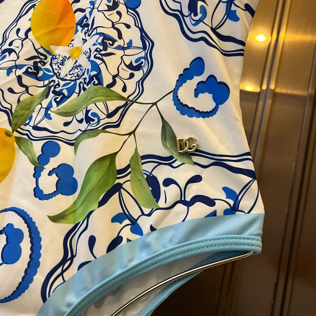 celine トップス激安通販 水着 セット 弾性がいい プール 温泉 水泳 スイミング 花柄 レディース ブルー_5