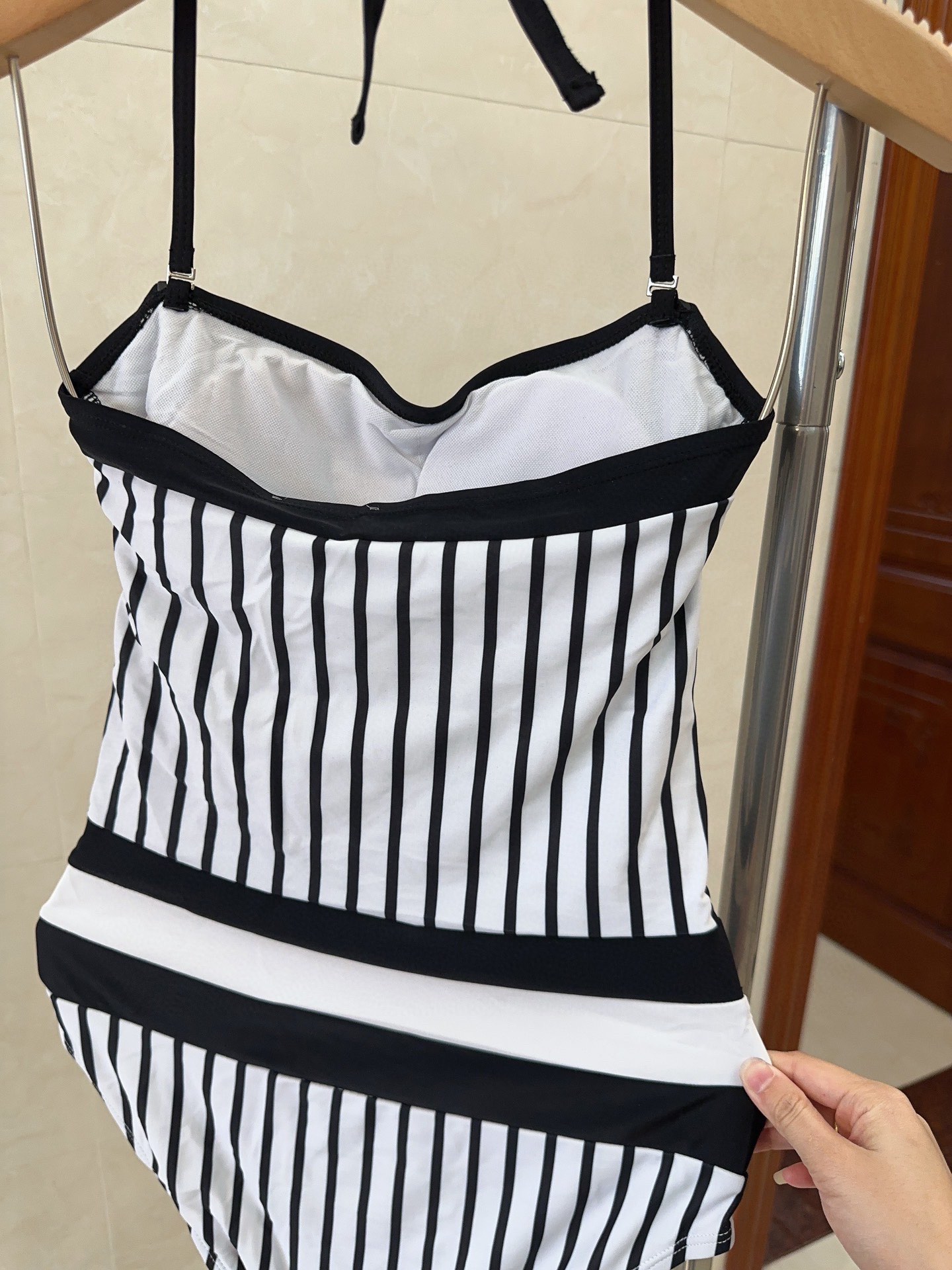 シャネル ワイシャツ激安通販 レディース セクシー ビキニ ワンピース 旅行 縞 スイミング 泳ぎ服 ブラック_6