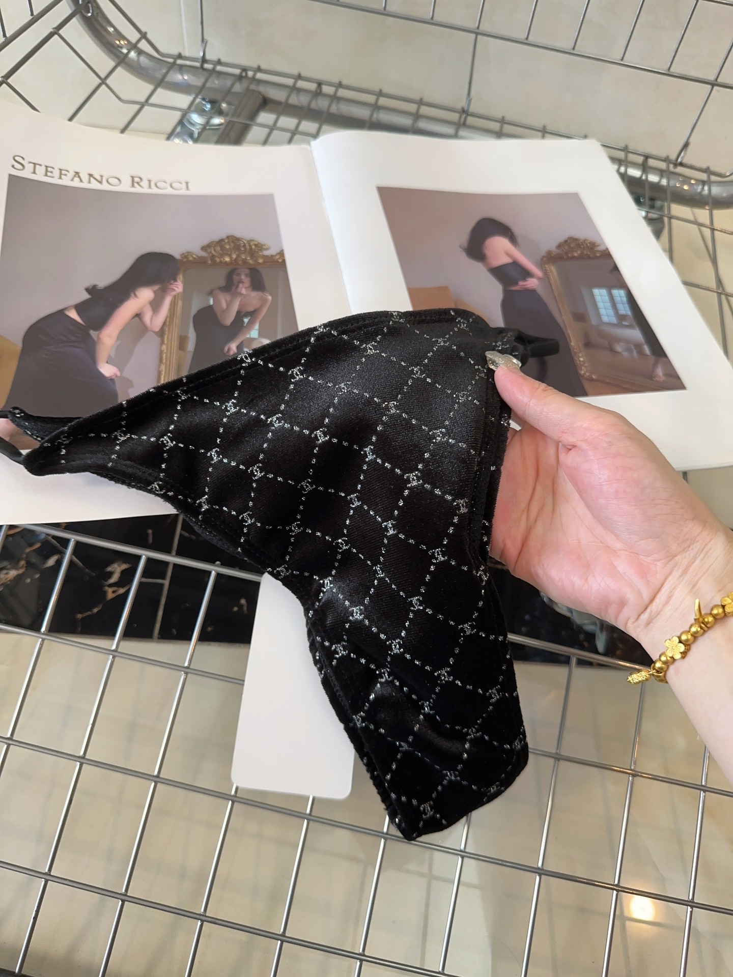 抜群な存在感  シャネルルガールＮ級品 レディース セクシー ビキニ ワンピース 旅行 スイミング 泳ぎ服 ブラック_7