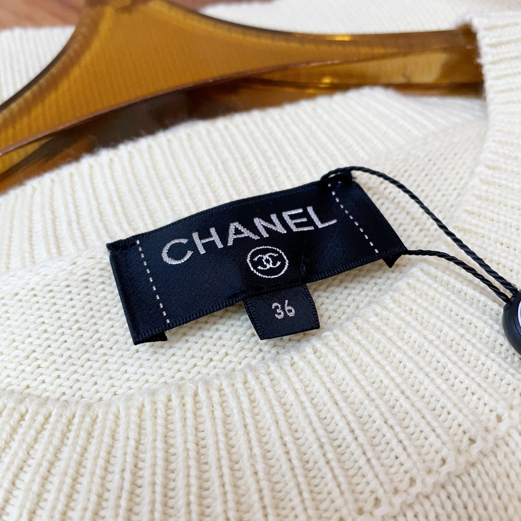 触り心地のいい chanel nike t シャツ激安通販 半袖 トップス 純綿 ジレー シンプル 高級感 セーター 人気 2色可選_5