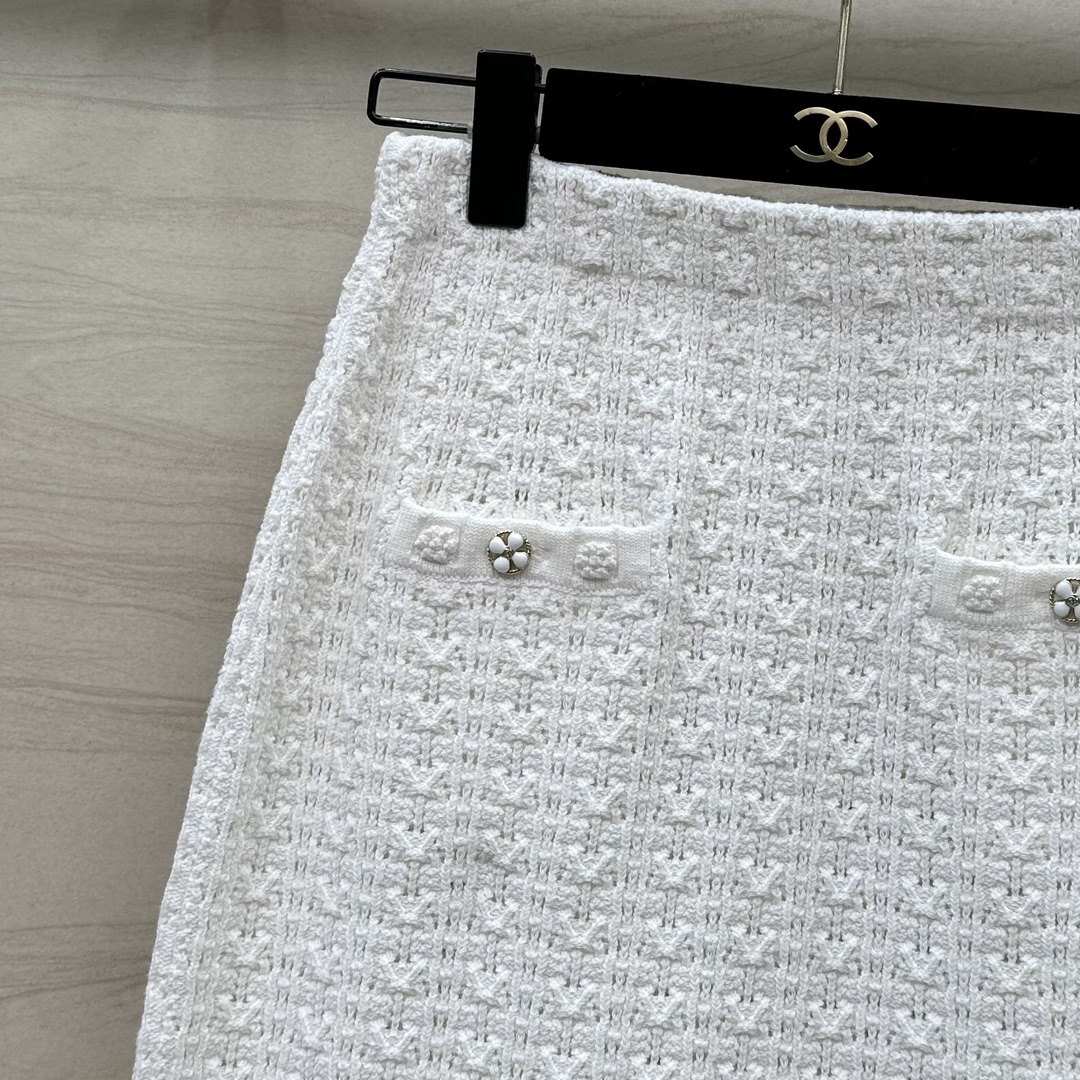 シャネル スカートスーパーコピー 春夏新品 刺繍 半身 ファッション 高級感 A形 美脚 レディース ホワイト_3