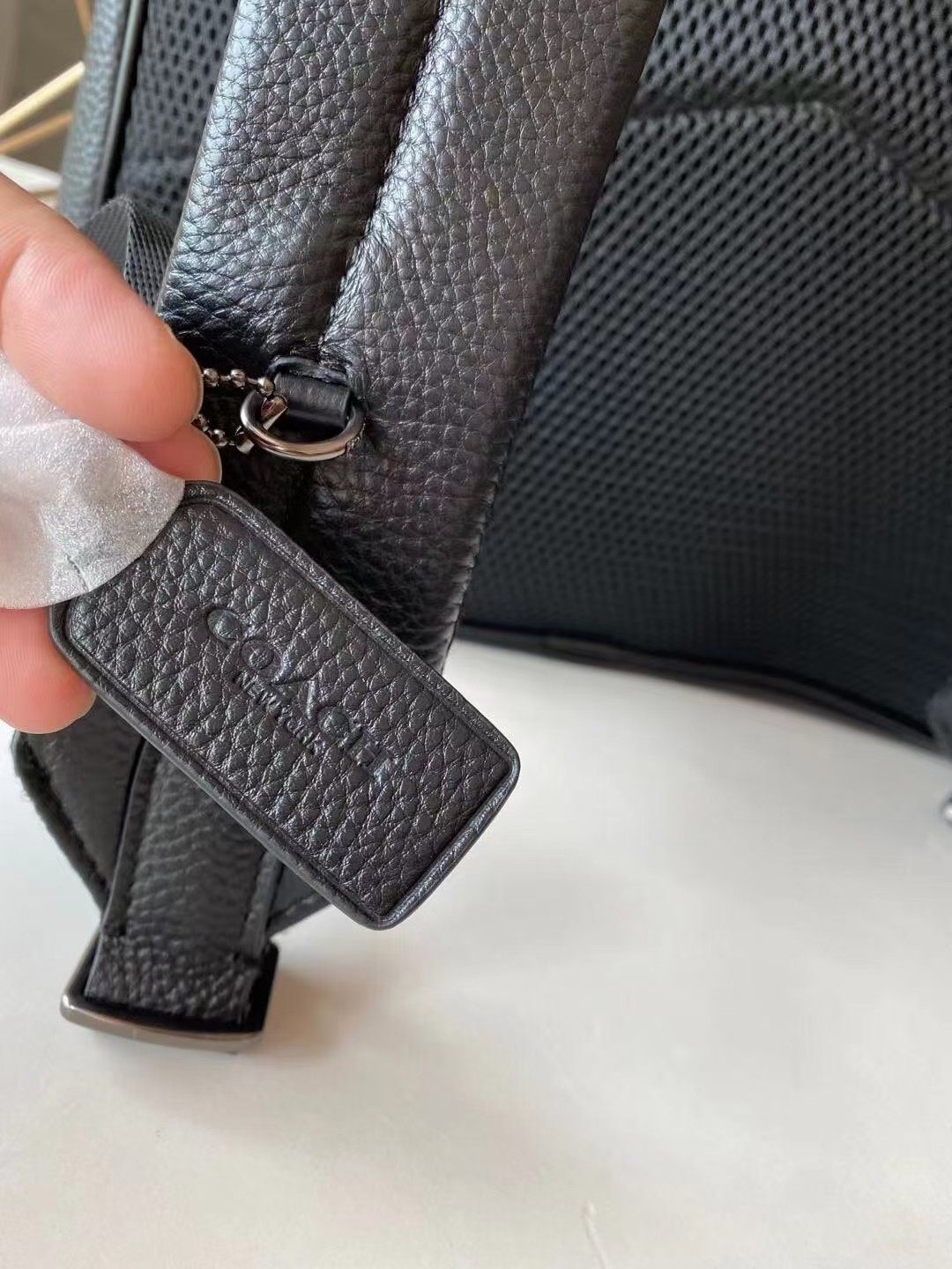 お得100%新品 コーチバッグ 青偽物 大容量 バックバッグ レザー 牛革 旅行 通学 メンズ ブラック_5