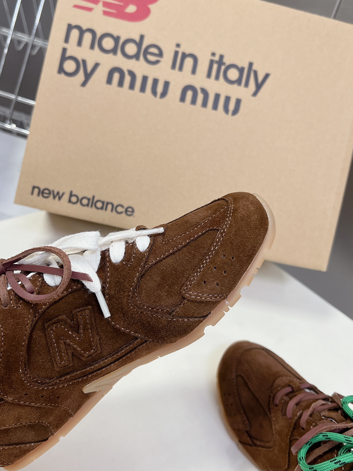 ミュウ ミュウ シューズＮ級品 運動シューズ ランニング Miu Miu＊New Balanceコラボ 通気性いい ブラウン_7