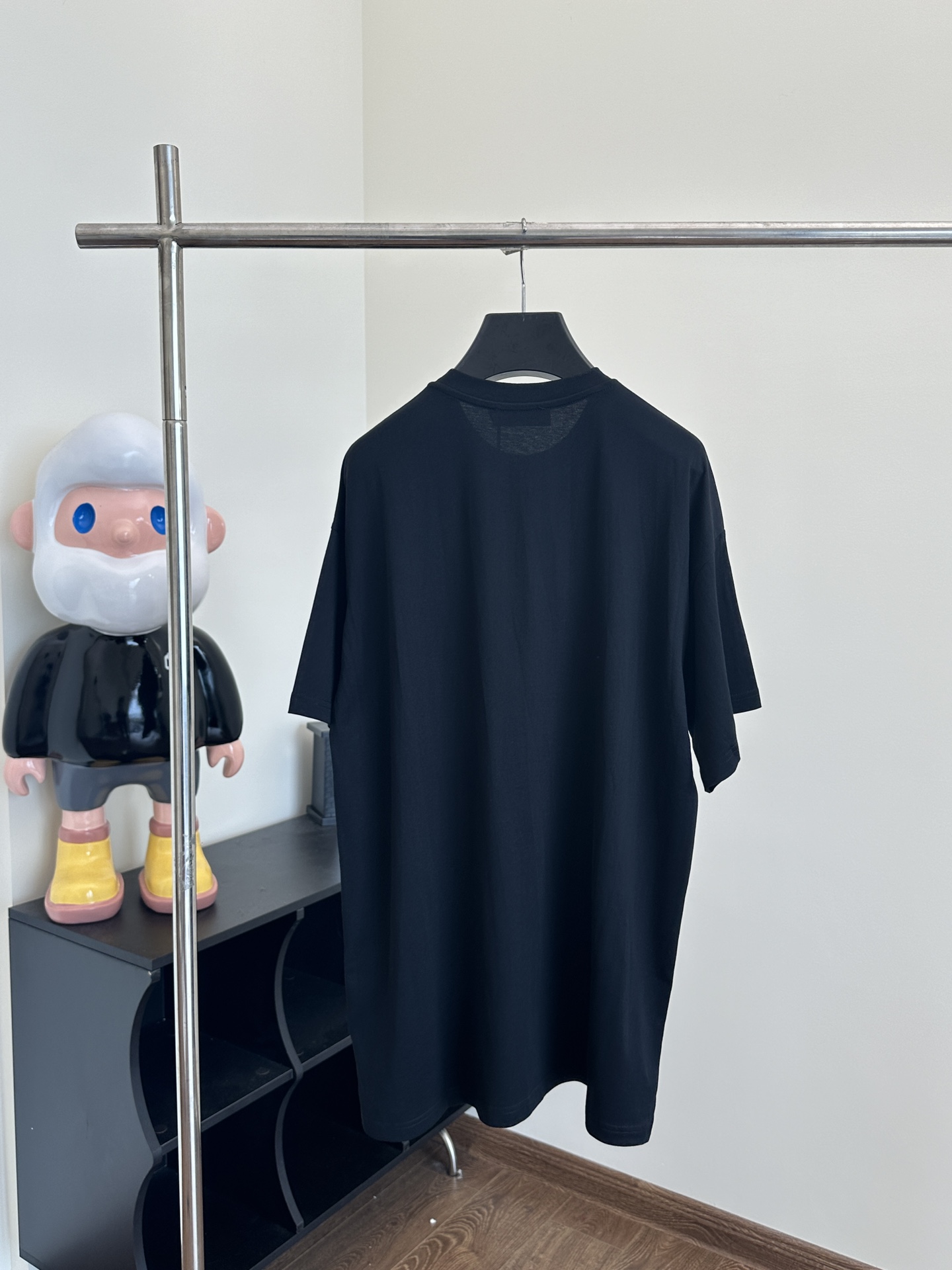 大絶賛 miumiu t シャツ激安通販 トップス シンプル 半袖 春夏新品 純綿 ファッション 刺繍 ブラック_2