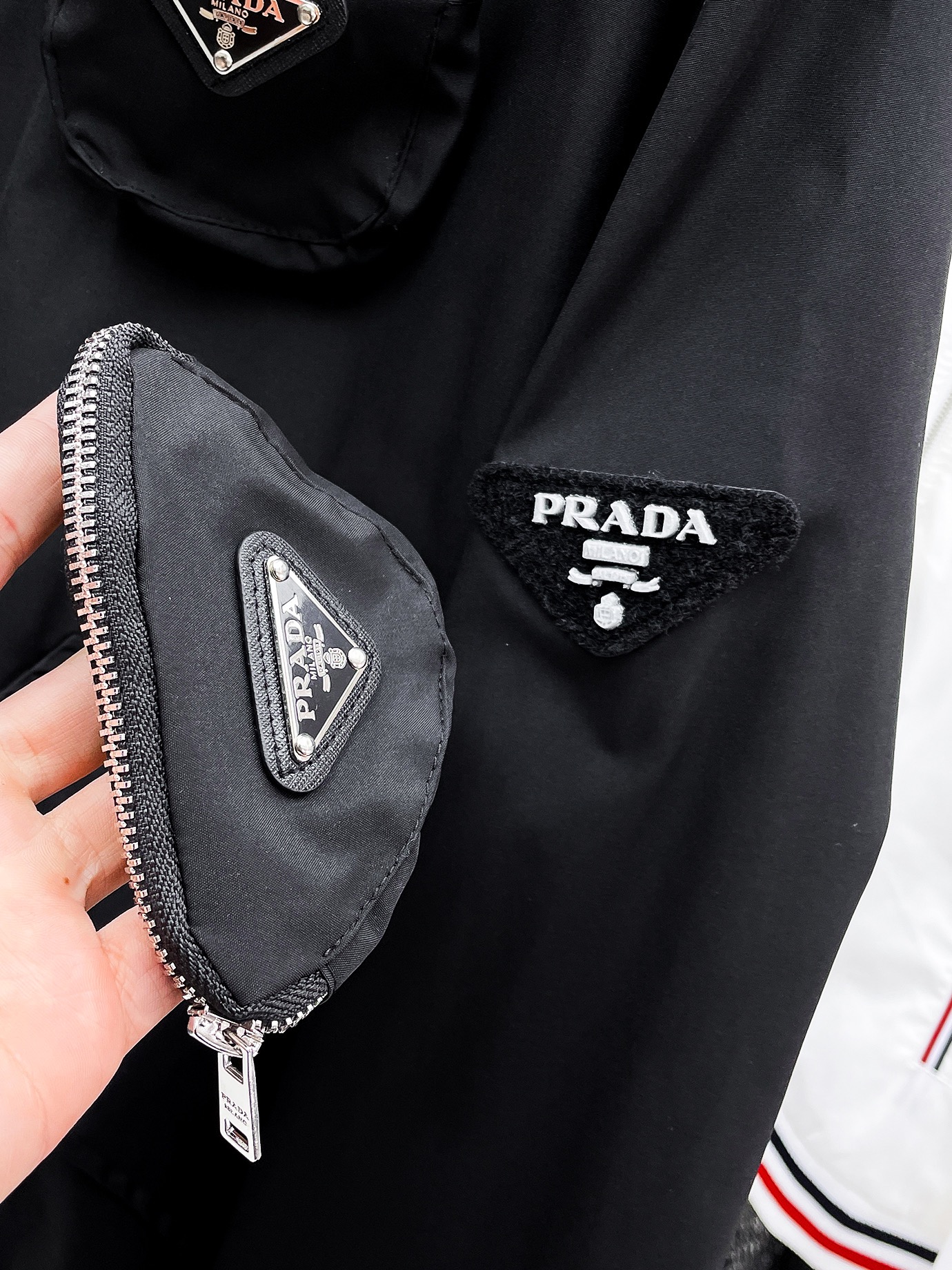 prada コーデュロイ コートスーパーコピー アウター 柔らかい 保温 トップス ハイネック ファッション メンズ ブラック_6
