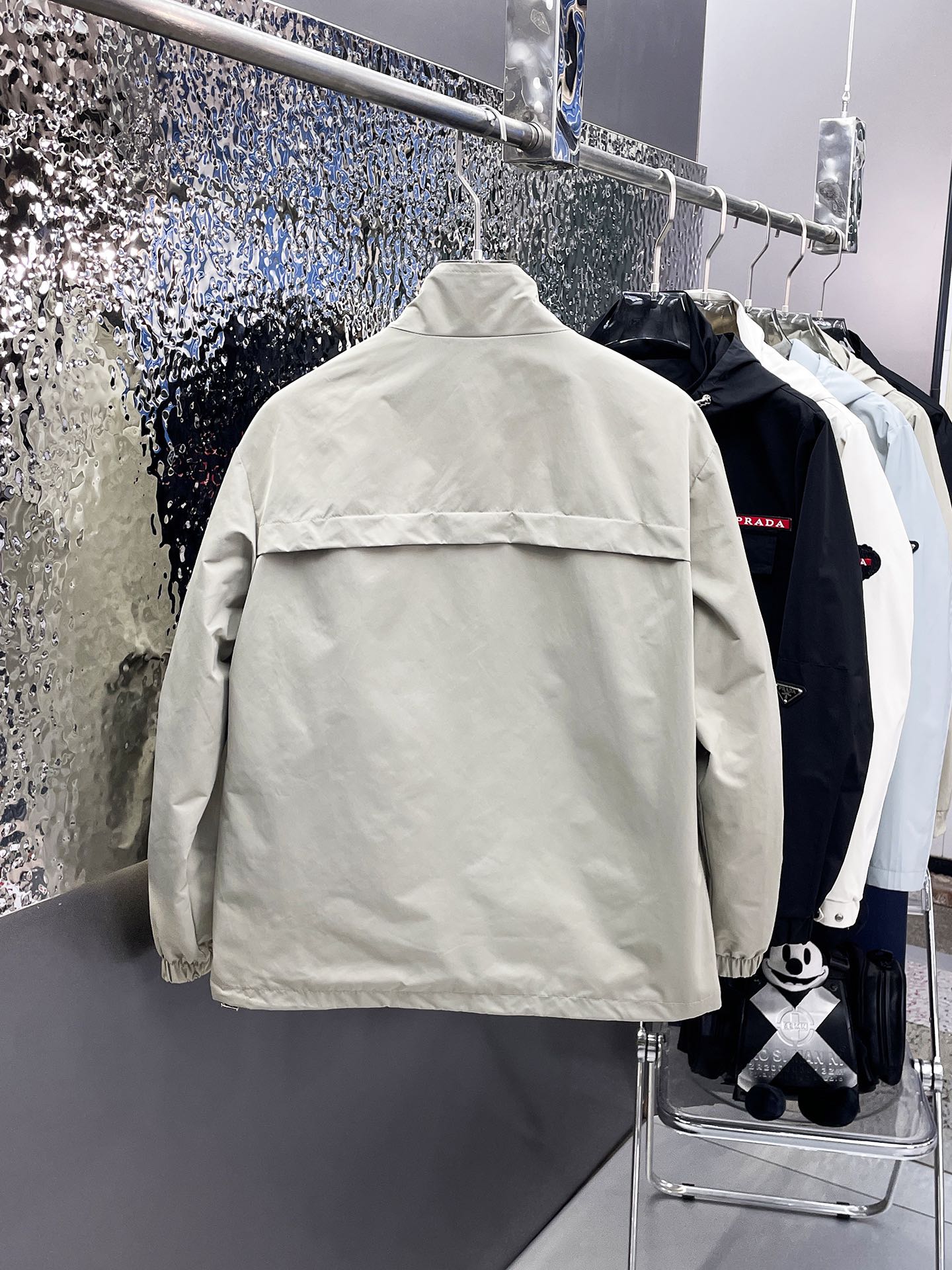 存在感のある prada ライダーススーパーコピー トップス 柔らかい トップ秋服 アウター 暖かい メンズ ホワイト_2