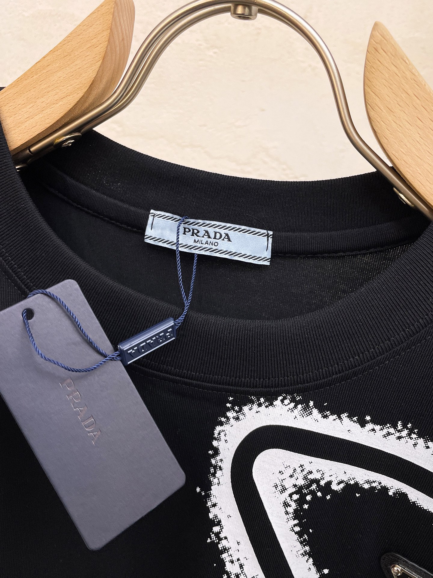 新商品! pradat シャツスーパーコピー 半袖 シンプル ゆったり 純綿 トップス 人気 プリント ブラック_3