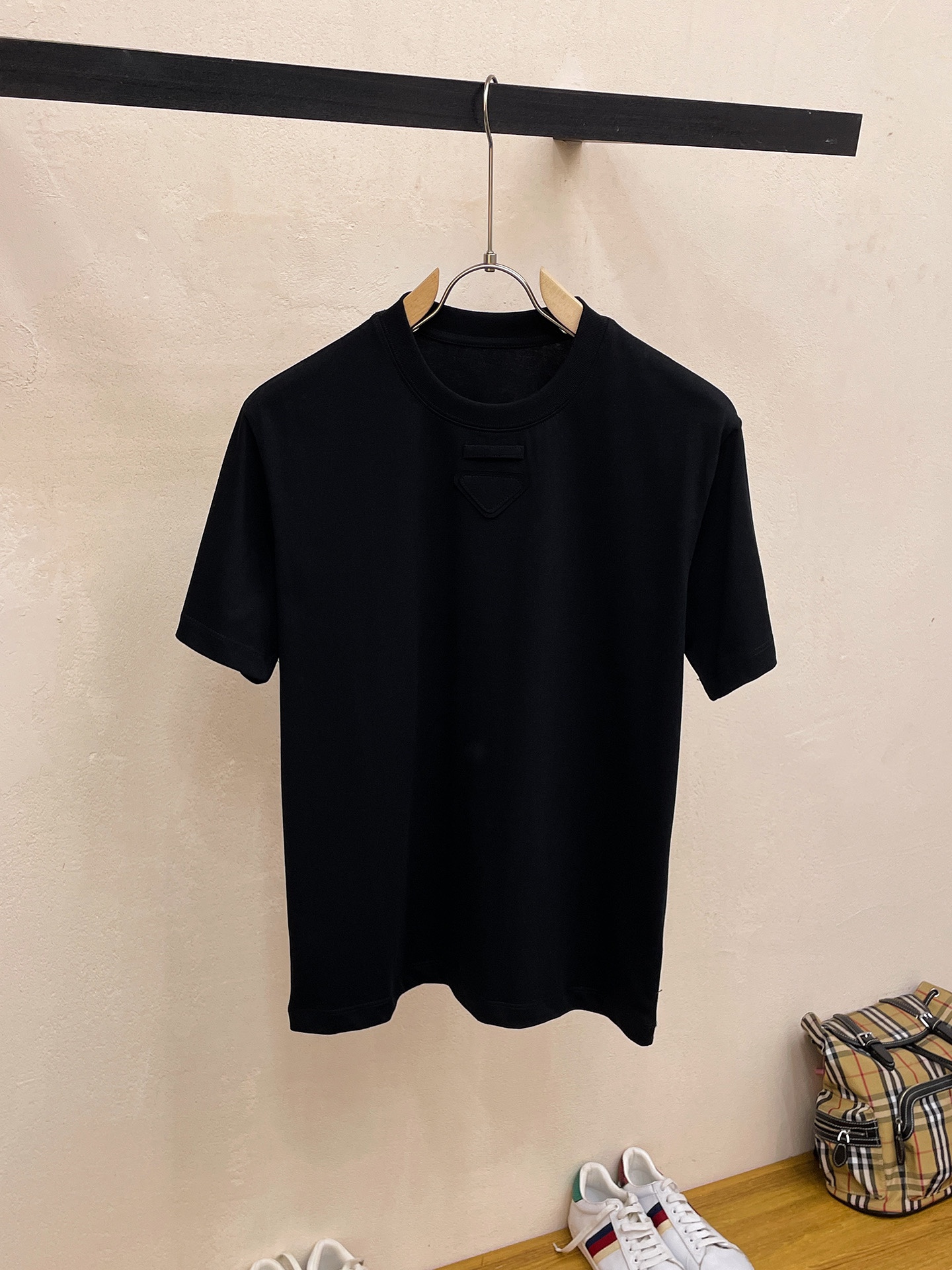 prada t シャツ アウトレットコピー 短袖 ゆったり 純綿 トップス プリント 柔らかい シンプル ブラック_1