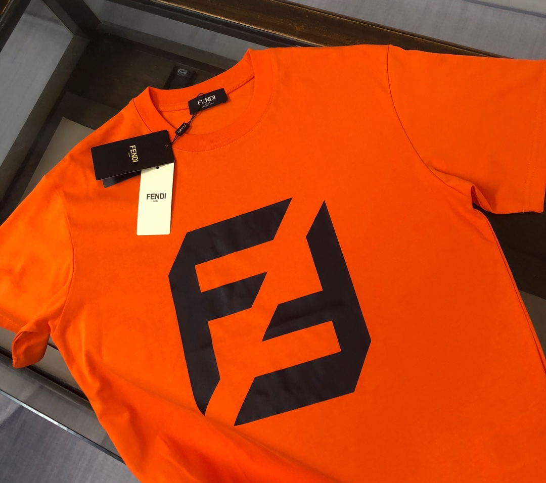 赤字超特価2024 fendi t シャツ クマ激安通販 ファッション 純綿 柔らかい トップス 大人気 カップル レッド_2