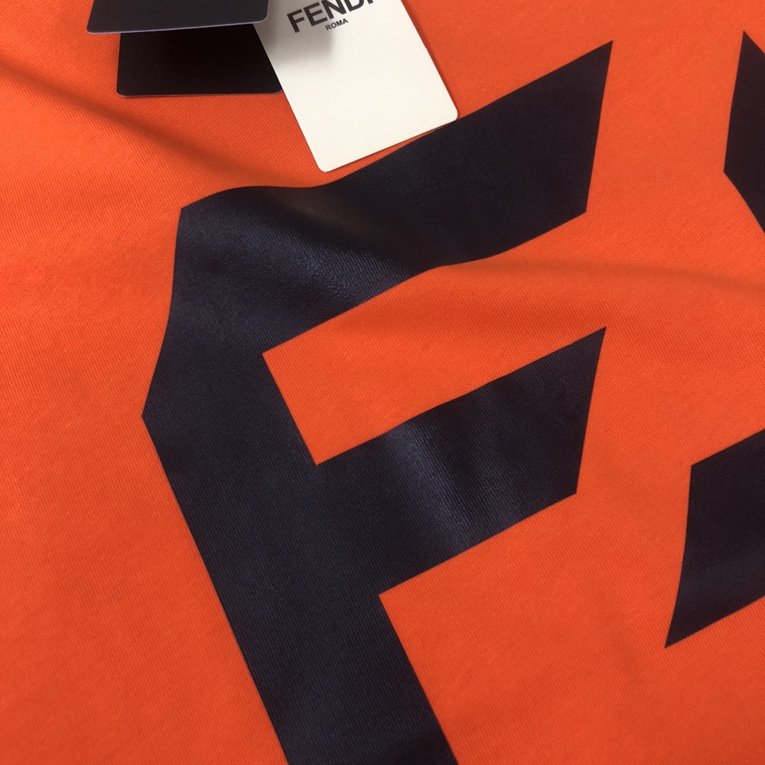 赤字超特価2024 fendi t シャツ クマ激安通販 ファッション 純綿 柔らかい トップス 大人気 カップル レッド_5