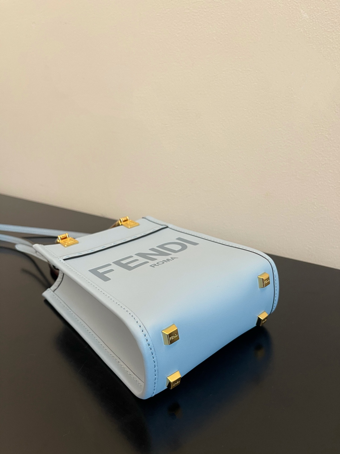 フェンディ エフイズＮ級品 斜め掛けバッグ 持ちバッグ ミニ 人気品 シンプル ロゴプリント 優雅 レディース ブルー_8