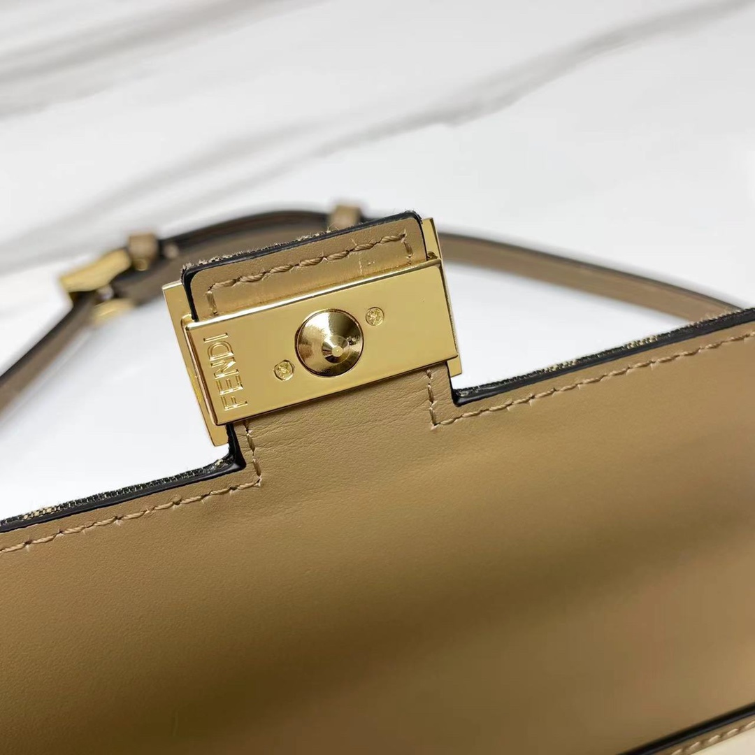 高級感に溢れ fendi バッグ コーデ偽物 肩掛けバッグ 調整可 牛革 通勤 レディース シンプル 花柄 ブラウン_5