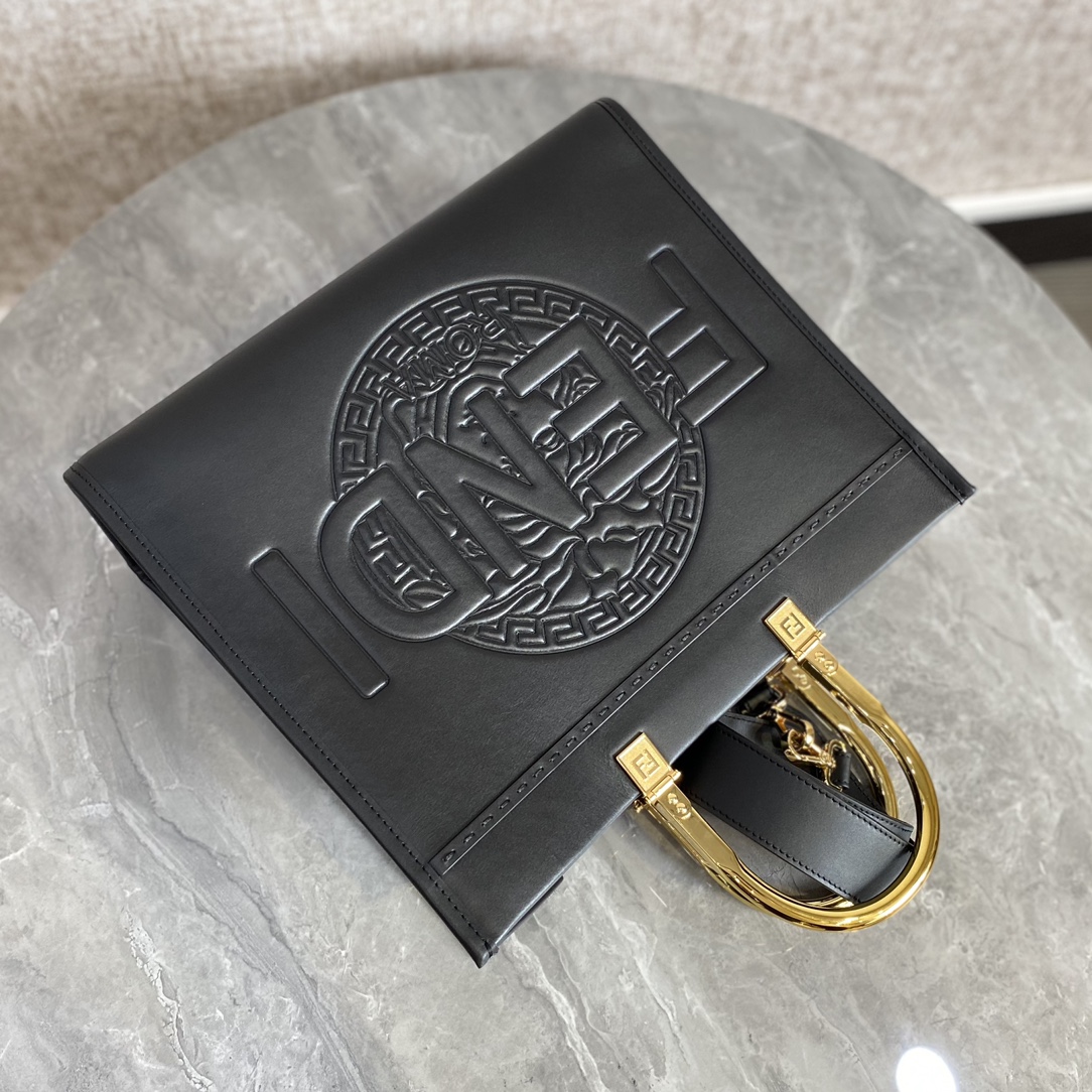 フェンディ バッグ 店舗激安通販 持ちバッグ 優雅 レディース ロゴプリント Ｍサイズ 大容量 ファッション ブラック_6