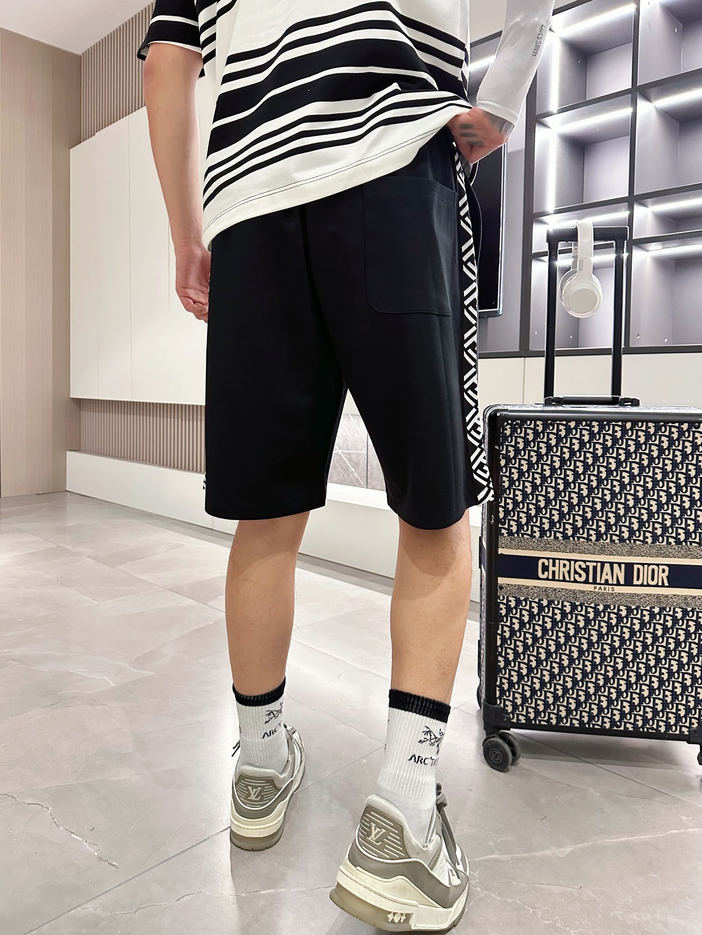フェンディ クロワッサン激安通販 ショットパンツ カジュアル 柔らかい 爽やか 通気性いい メンズ ブラック_5
