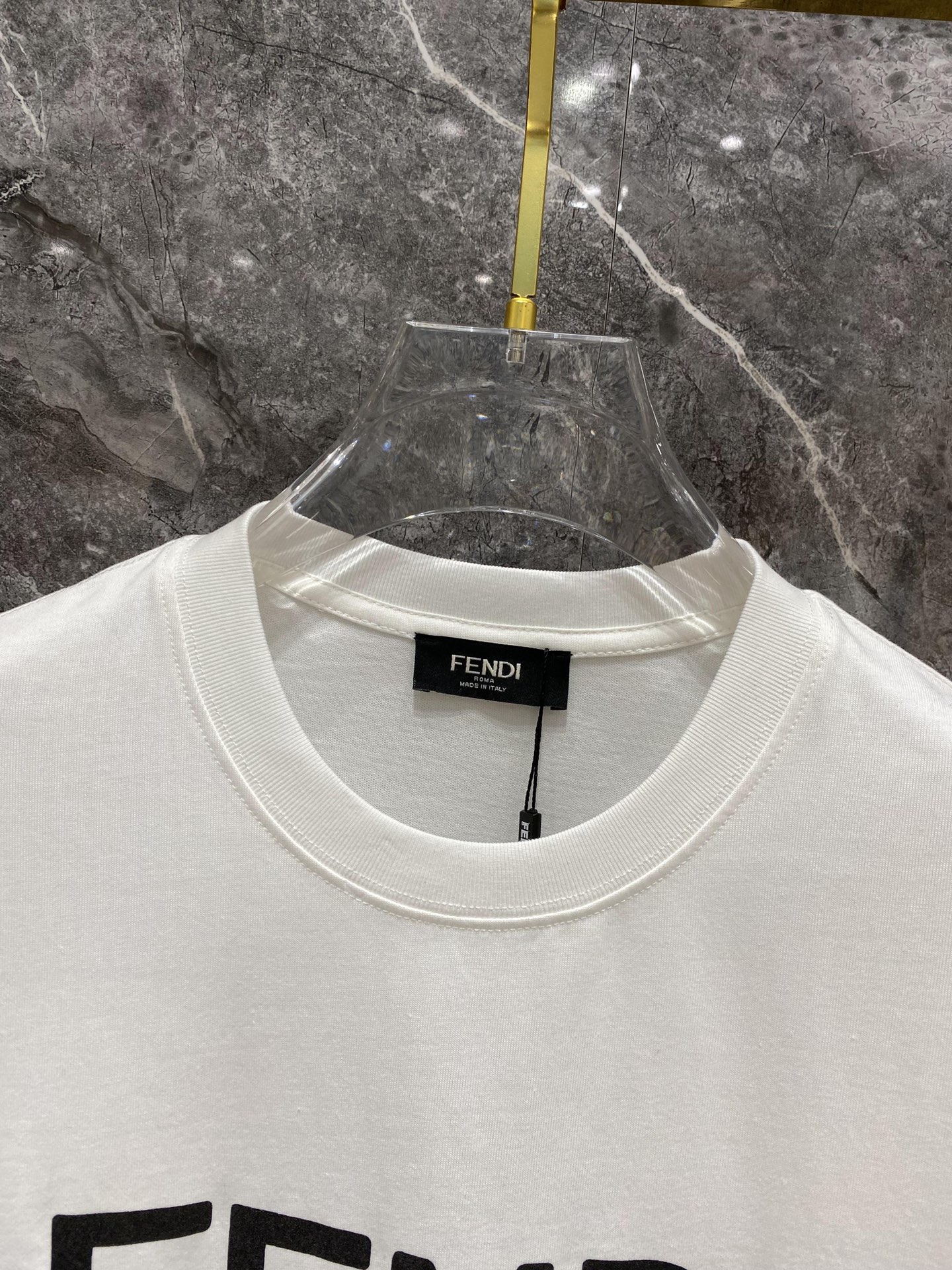 春夏人気セール安い フェンディ t シャツ偽物 トップス 純綿 ロゴプリント シンプル 短袖 人気定番 ホワイト_4