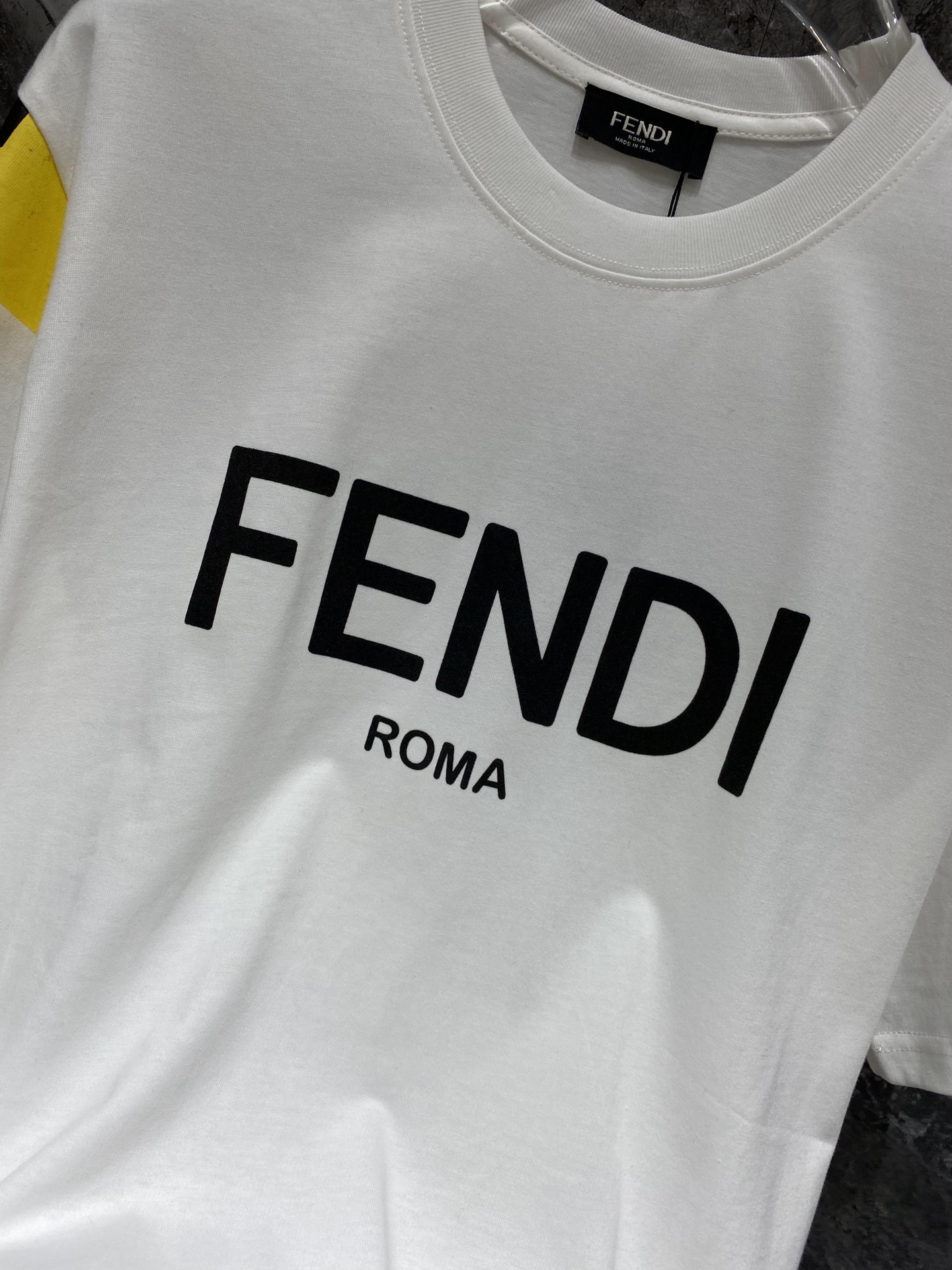 春夏人気セール安い フェンディ t シャツ偽物 トップス 純綿 ロゴプリント シンプル 短袖 人気定番 ホワイト_5