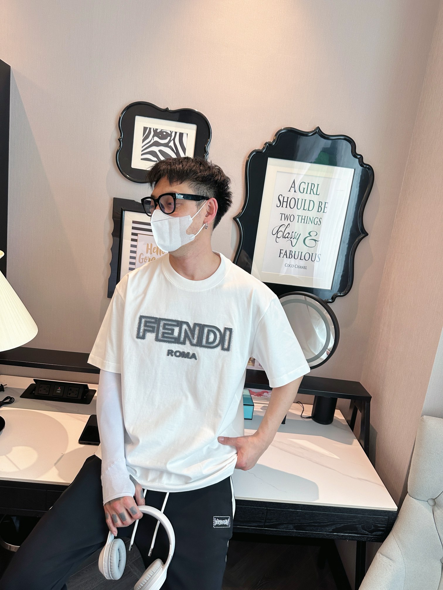 触り心地のいい fendi キッズ t シャツＮ級品 トップス 純綿 半袖 柔らかい 男女兼用 夏新品 シンプル ホワイト_5