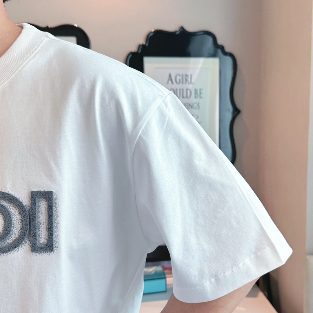 触り心地のいい fendi キッズ t シャツＮ級品 トップス 純綿 半袖 柔らかい 男女兼用 夏新品 シンプル ホワイト_9