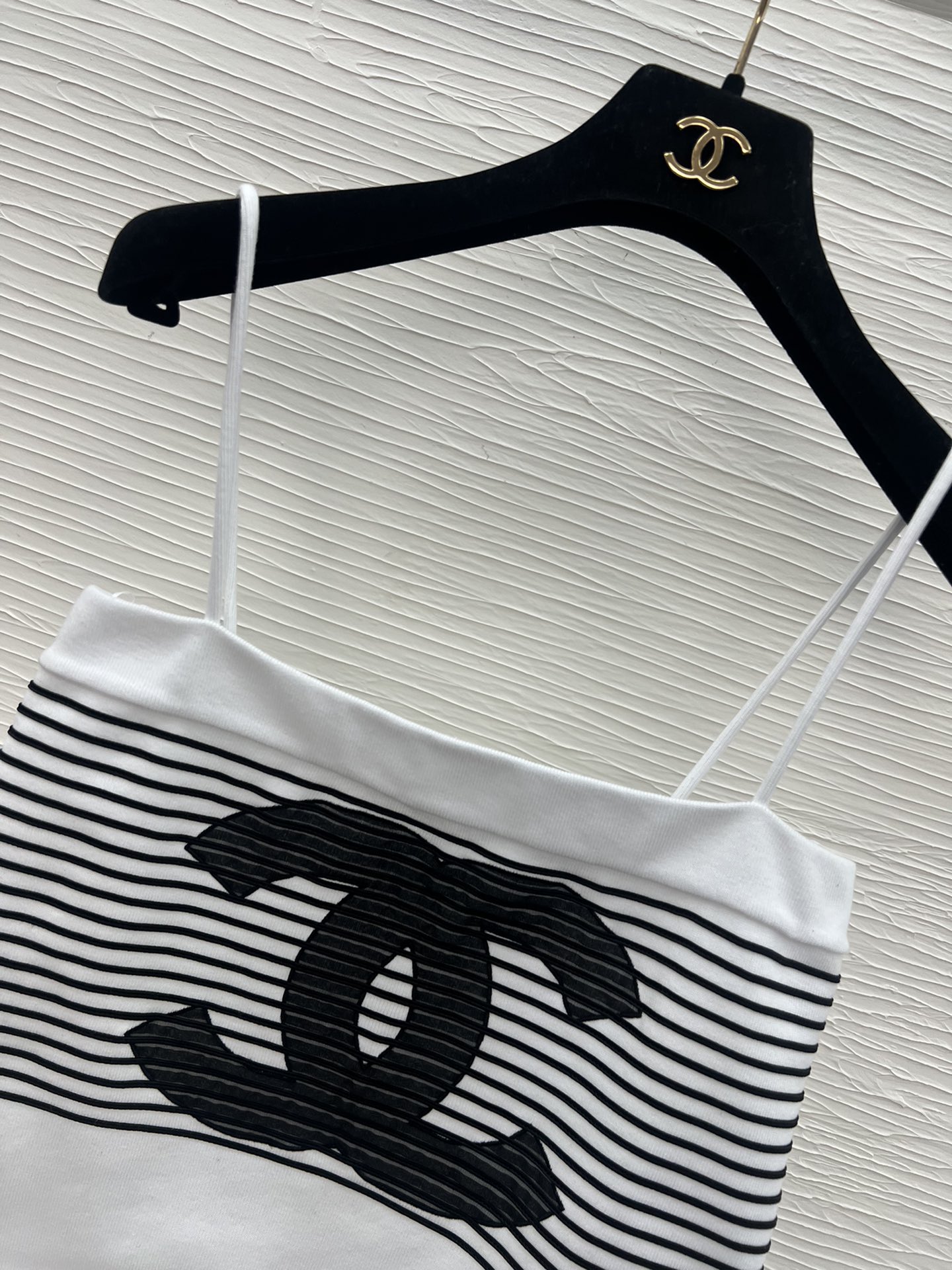 爆買い大得価 chanel t シャツ 値段激安通販 ジレー 純綿 トップス ロゴプリント 柔らかい ホワイト_3