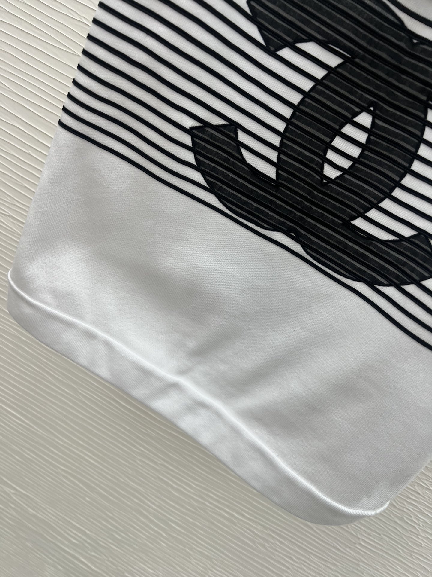 爆買い大得価 chanel t シャツ 値段激安通販 ジレー 純綿 トップス ロゴプリント 柔らかい ホワイト_4