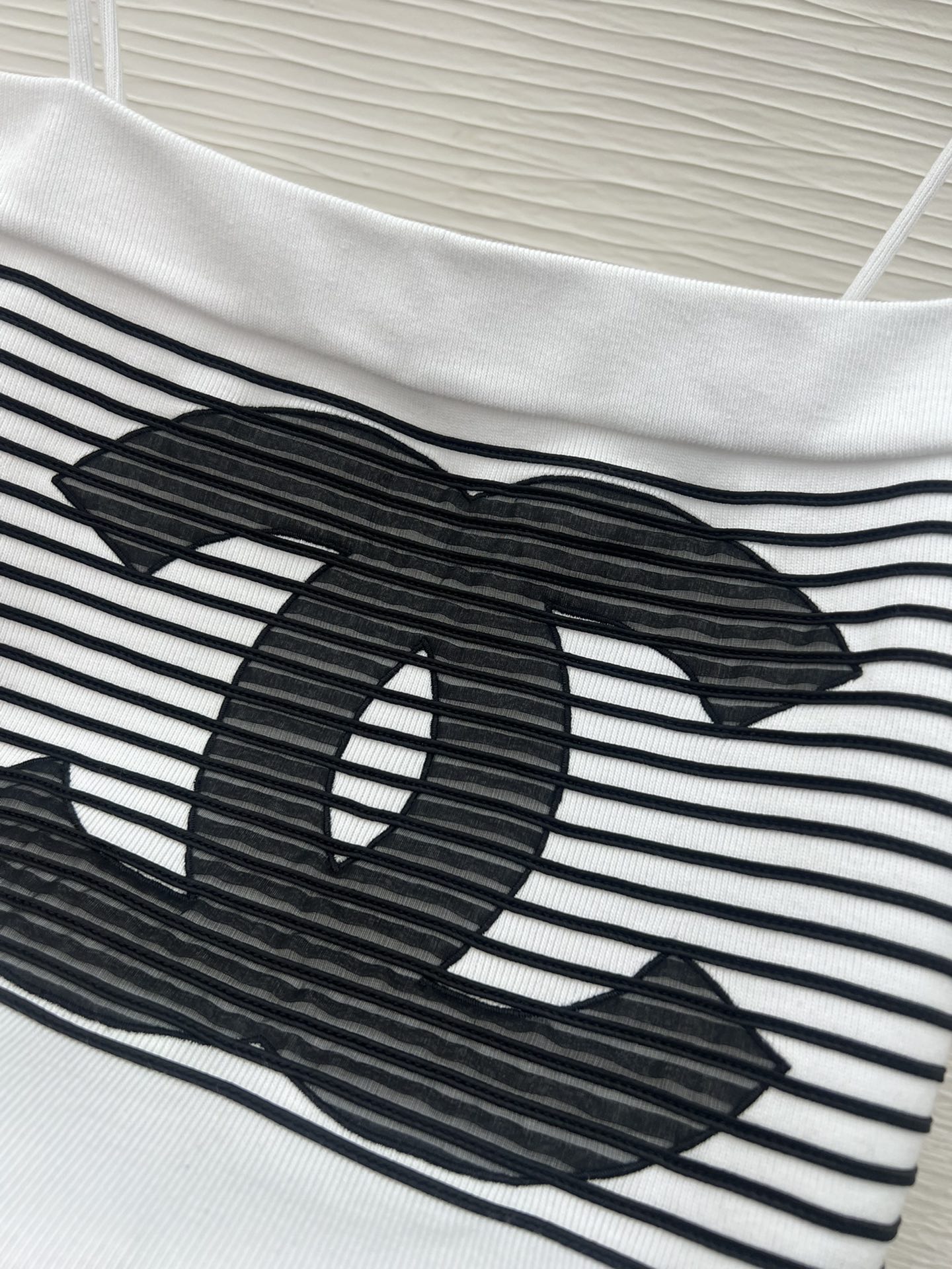 爆買い大得価 chanel t シャツ 値段激安通販 ジレー 純綿 トップス ロゴプリント 柔らかい ホワイト_5