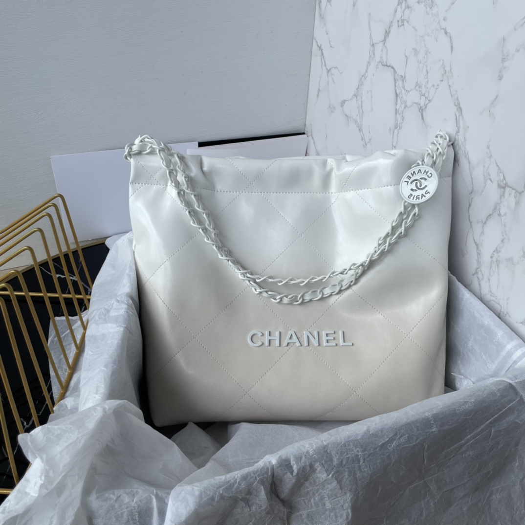 【激安】高級品通販 シャネルバッグ偽物 チェーンバッグ 持ちバッグ レディース 春夏新品 ファッション ホワイト_1