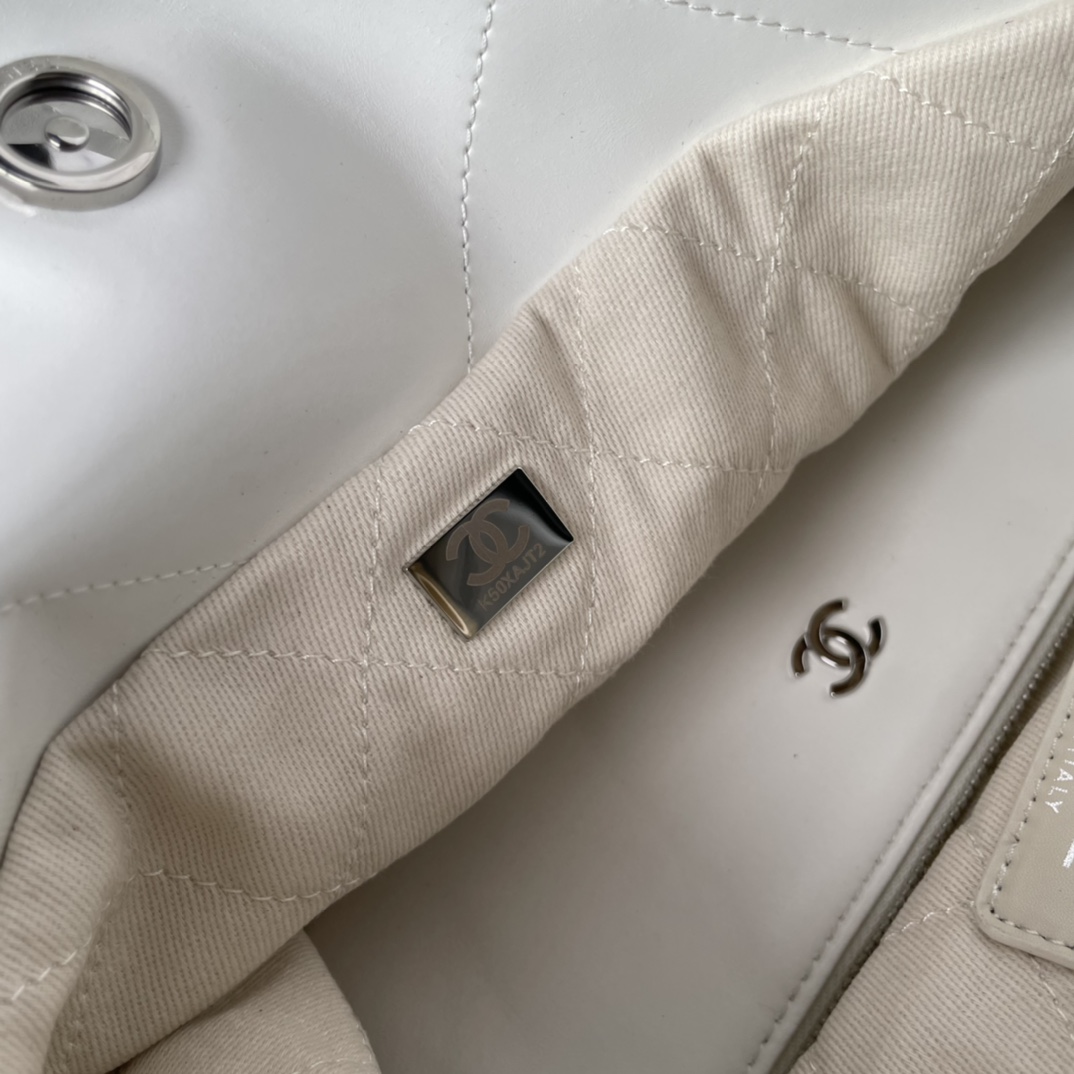 【激安】高級品通販 シャネルバッグ偽物 チェーンバッグ 持ちバッグ レディース 春夏新品 ファッション ホワイト_7