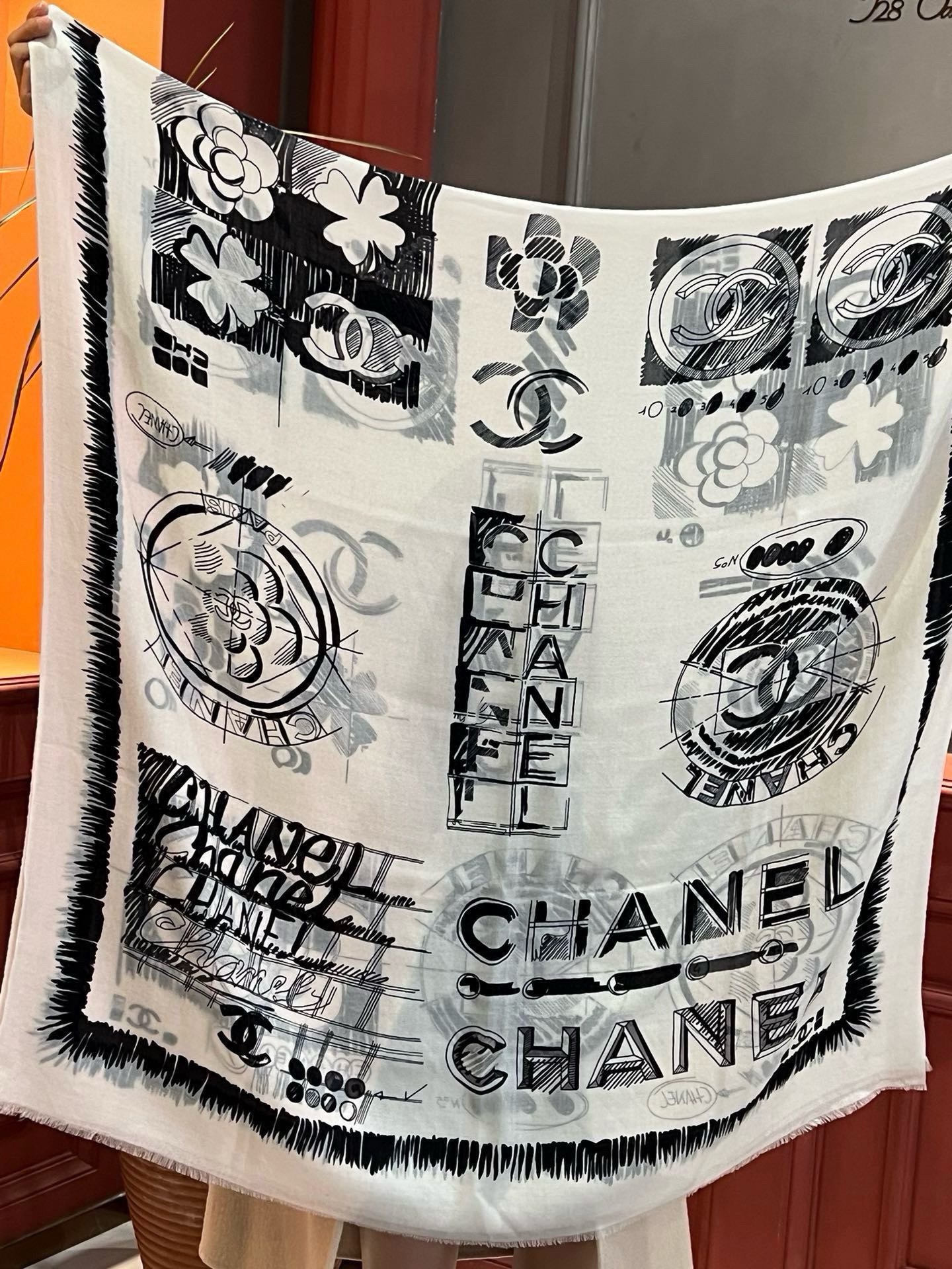 シャネルスカーフ偽物 純カシミヤ, 100%カシミヤ カシミヤは柔らかくスカーフ シルク 大判 ストール ブラック_8