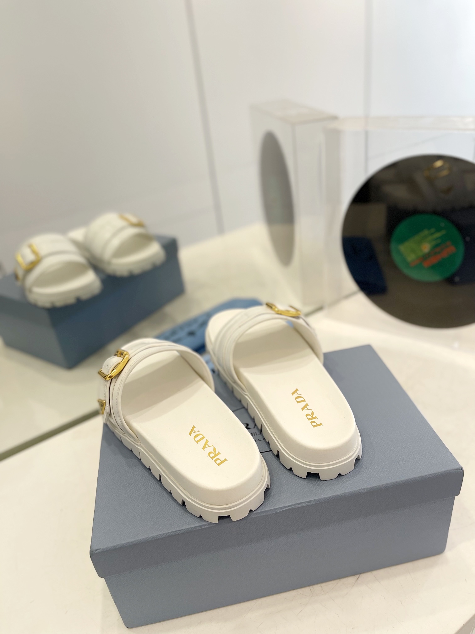 レディース プラダシューズＮ級品 スリッパ サンダル レディース 夏シューズ 快適 歩きやすい 爽やか シンプル 海水浴 ホワイト_8