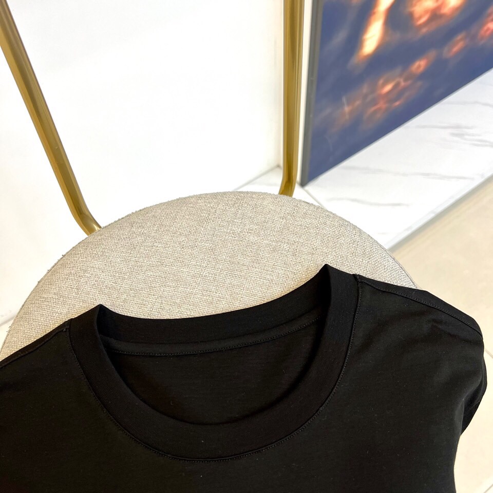 HOT 2024夏の定番 メンズ モンクレールtシャツ偽物 純綿 トップス 春夏 メンズ服 ロゴ刺繡 柔らかい シンプル ブラック_3