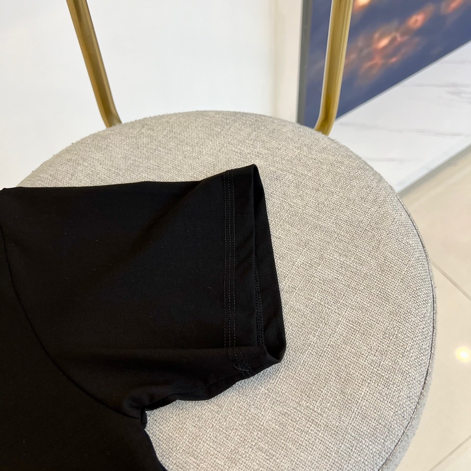 激安大特価最新作の モンクレールtシャツサイズスーパーコピー 純綿 トップス 春夏 メンズ シンプル 人気新作 ブラック_5