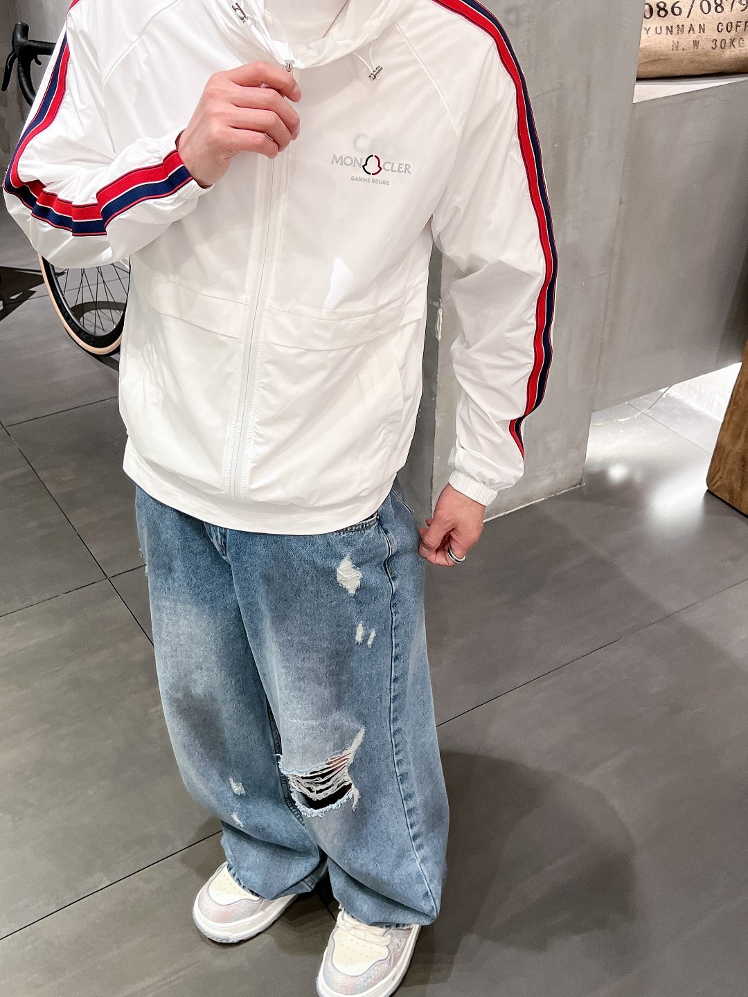 爽やか！モンクレールジャケット激安通販 純綿 トップス 日焼け止め服 軽量 アウター 通気性いい 人気商品 ホワイト_4