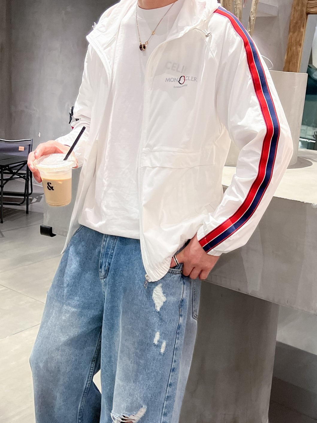 爽やか！モンクレールジャケット激安通販 純綿 トップス 日焼け止め服 軽量 アウター 通気性いい 人気商品 ホワイト_5