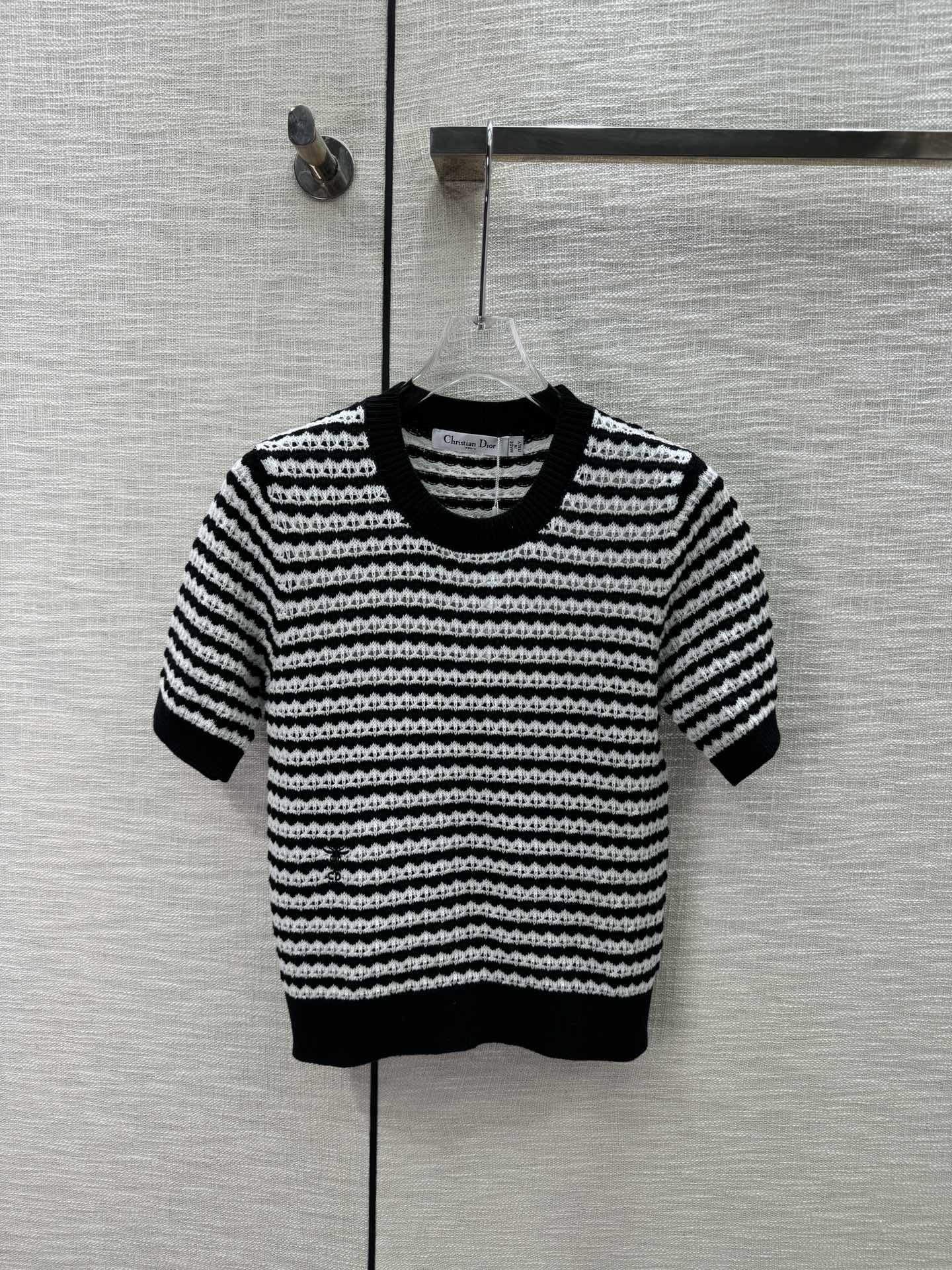 爆買い品質保証 ディオールのセーターＮ級品 トップス 短袖 柔らかい ファッション 縞模様 ブラック_1