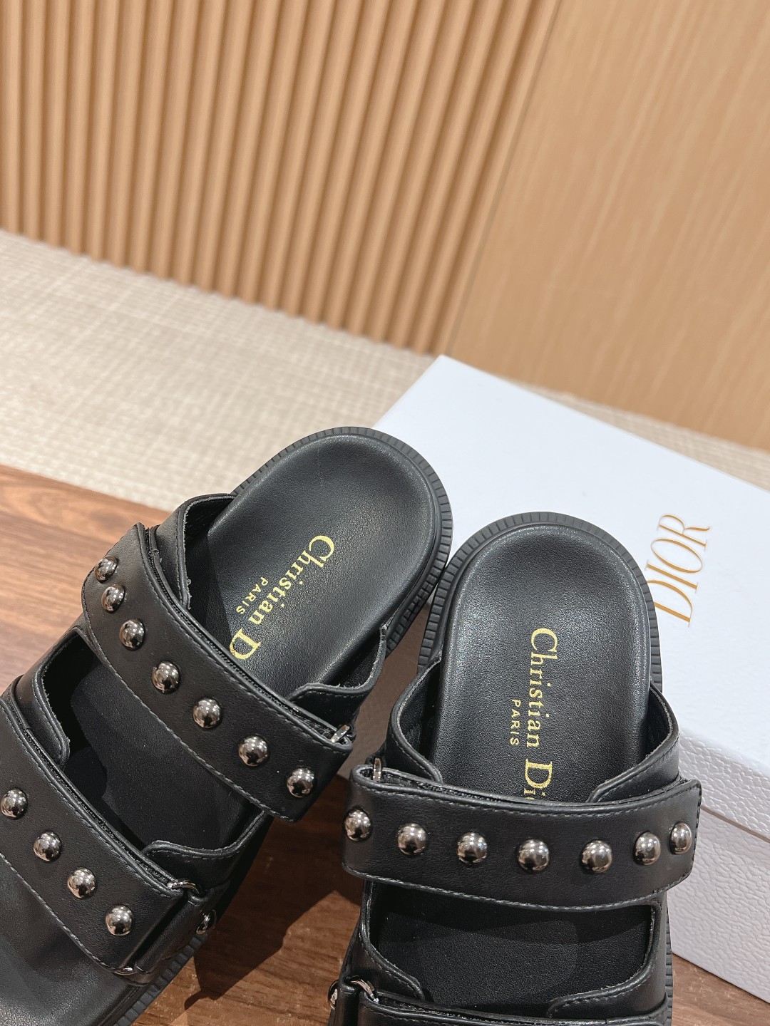 dior シューズ レディース激安通販 シンプル 人気サンダル スリッパ 海水浴 ファッション 軽量 シンプル ブラック_8