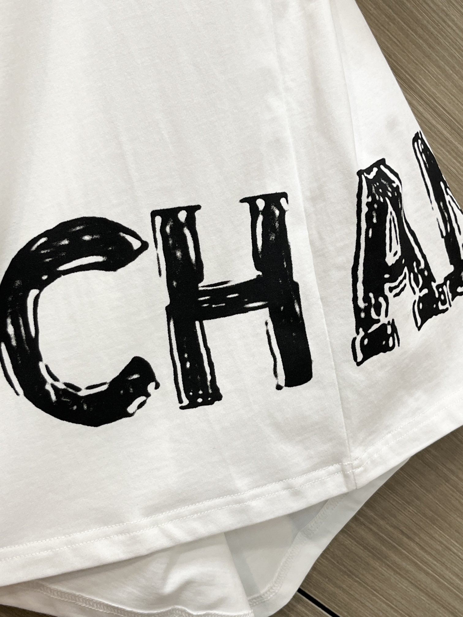 レディース シャネル t シャツスーパーコピー 純綿 トップス シンプル ロゴプリント 半袖 夏服 人気新作 ホワイト_8