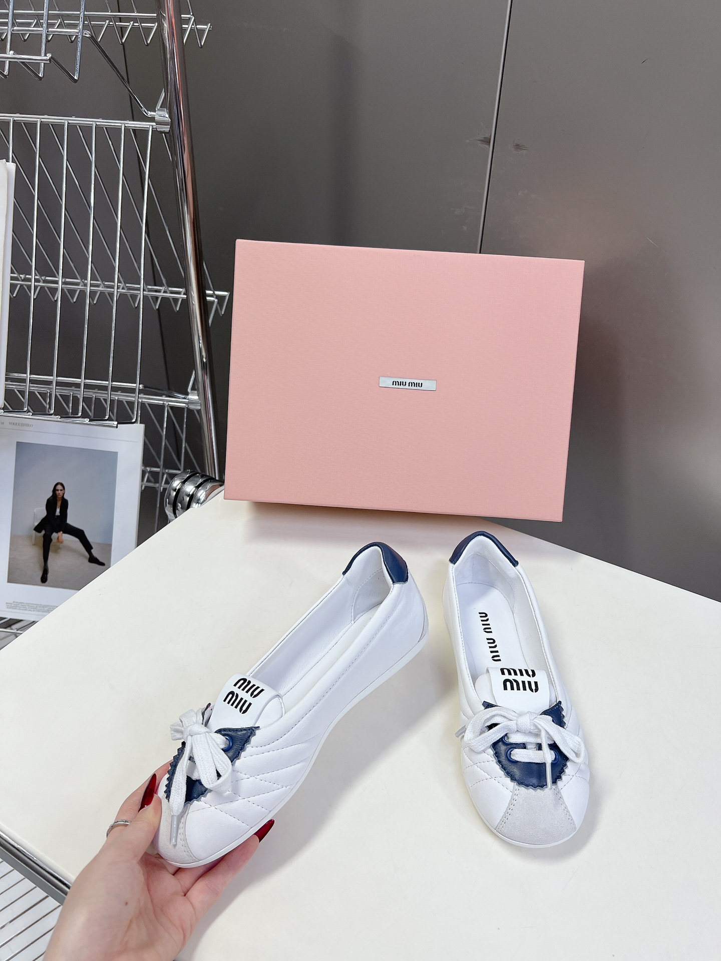 激安大特価最新作の 厚底 スニーカー miumiu偽物 モカシン レディースシューズ 歩きやすい ブルー_3