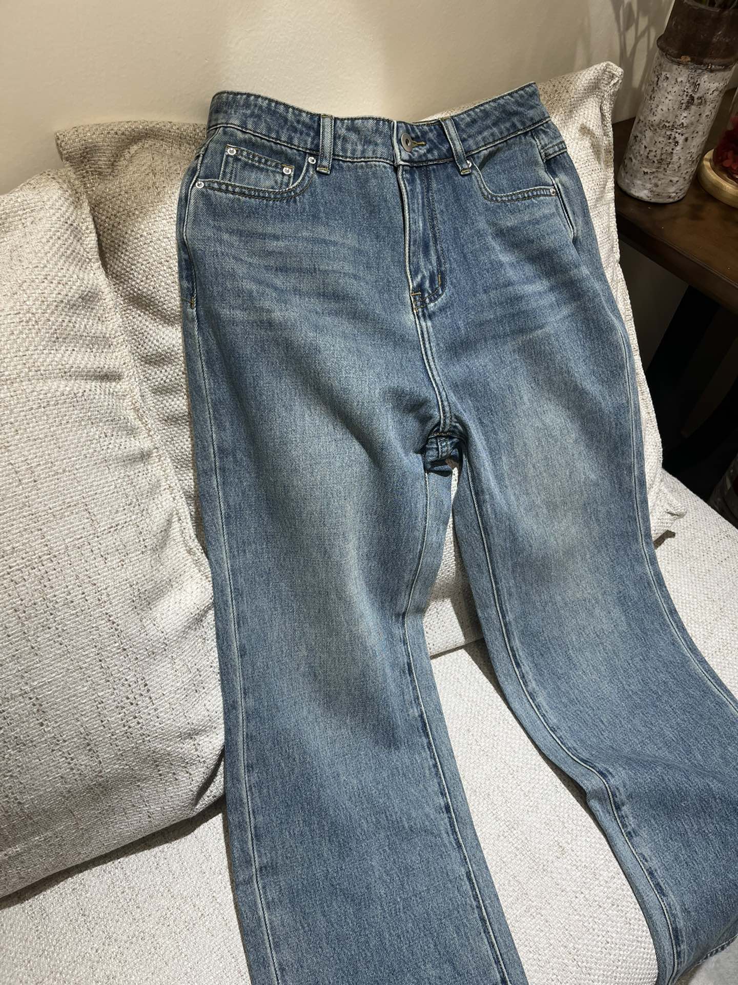 クロエズボン偽物 華やかに演出する 筒形パンツ ジーンズ デニム 人気販売 シンプル ブルー_2