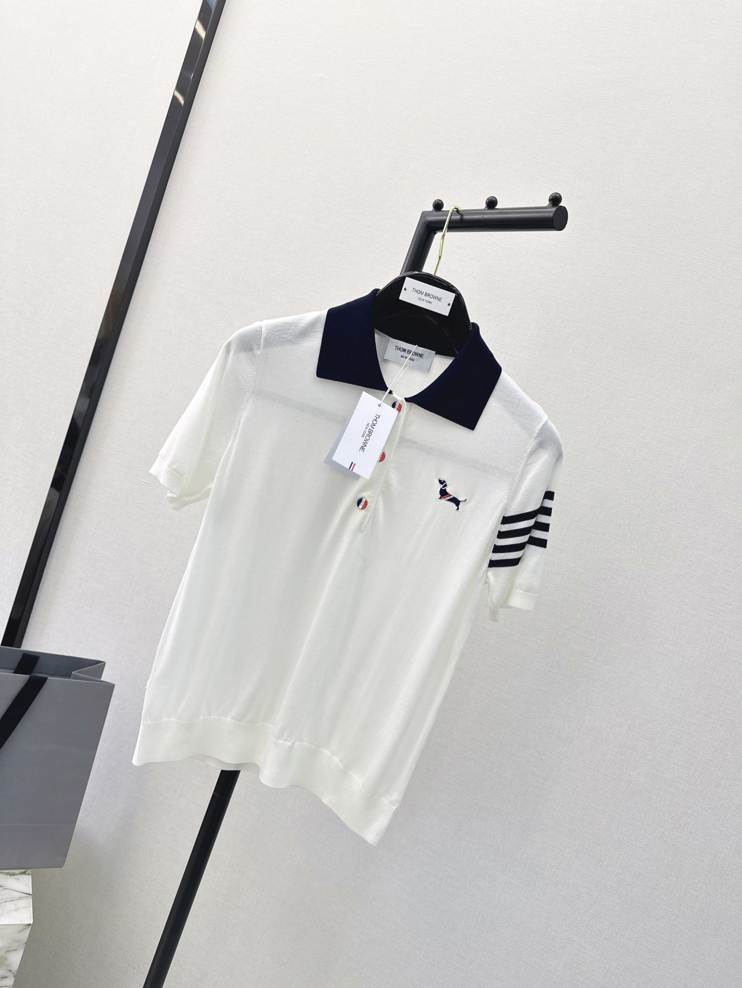 限定セール低価 トムブラウン セーター ペンギン激安通販 ニット シンプル ファッション 軽量 半袖 襟あり ホワイト_2