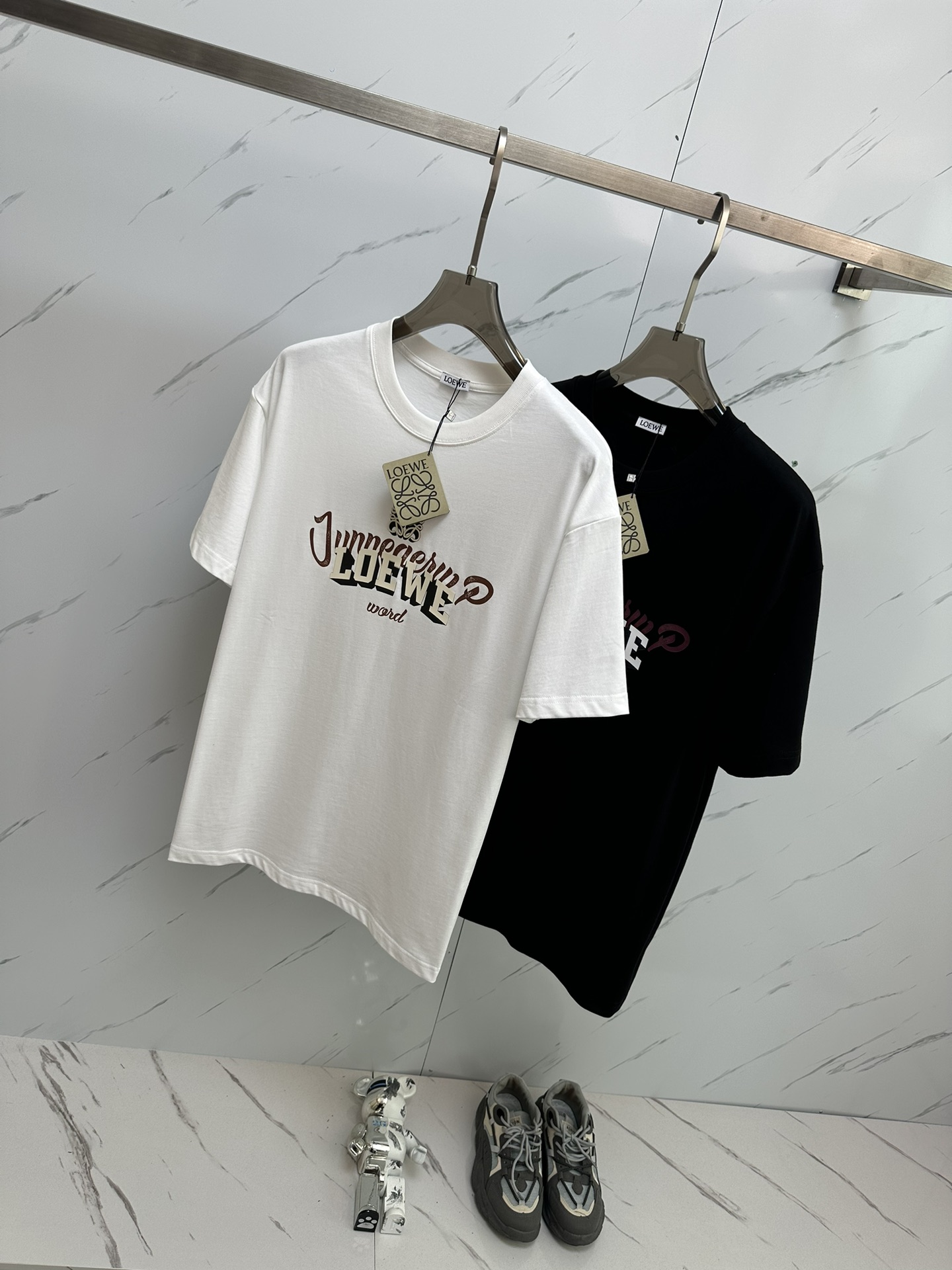 低価直輸入専門店 ロエベ シャツ レディース激安通販 純綿 トップス ロゴプリント 半袖 柔らかい ファッション ホワイト_7