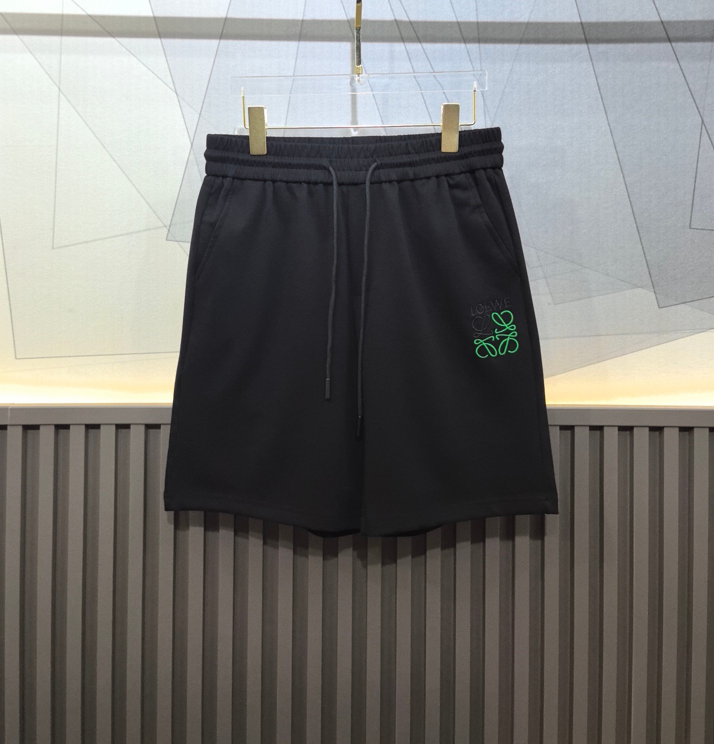 2024新登場の ロエベ メンズ ズボン激安通販 純綿 柔らかい ショットパンツ 通気性いい メンズ ビーチズボン ブラック_1