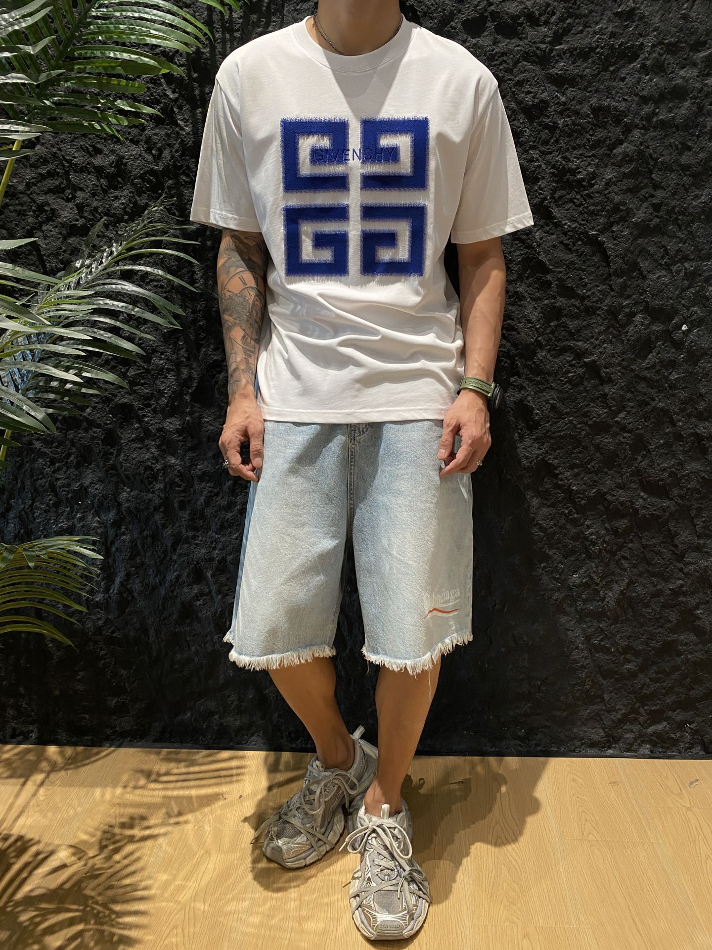 新作到着!! ジバンシィ服コピー Tシャツ 短袖 トップス 純綿 男女兼用 プリント ホワイト_8