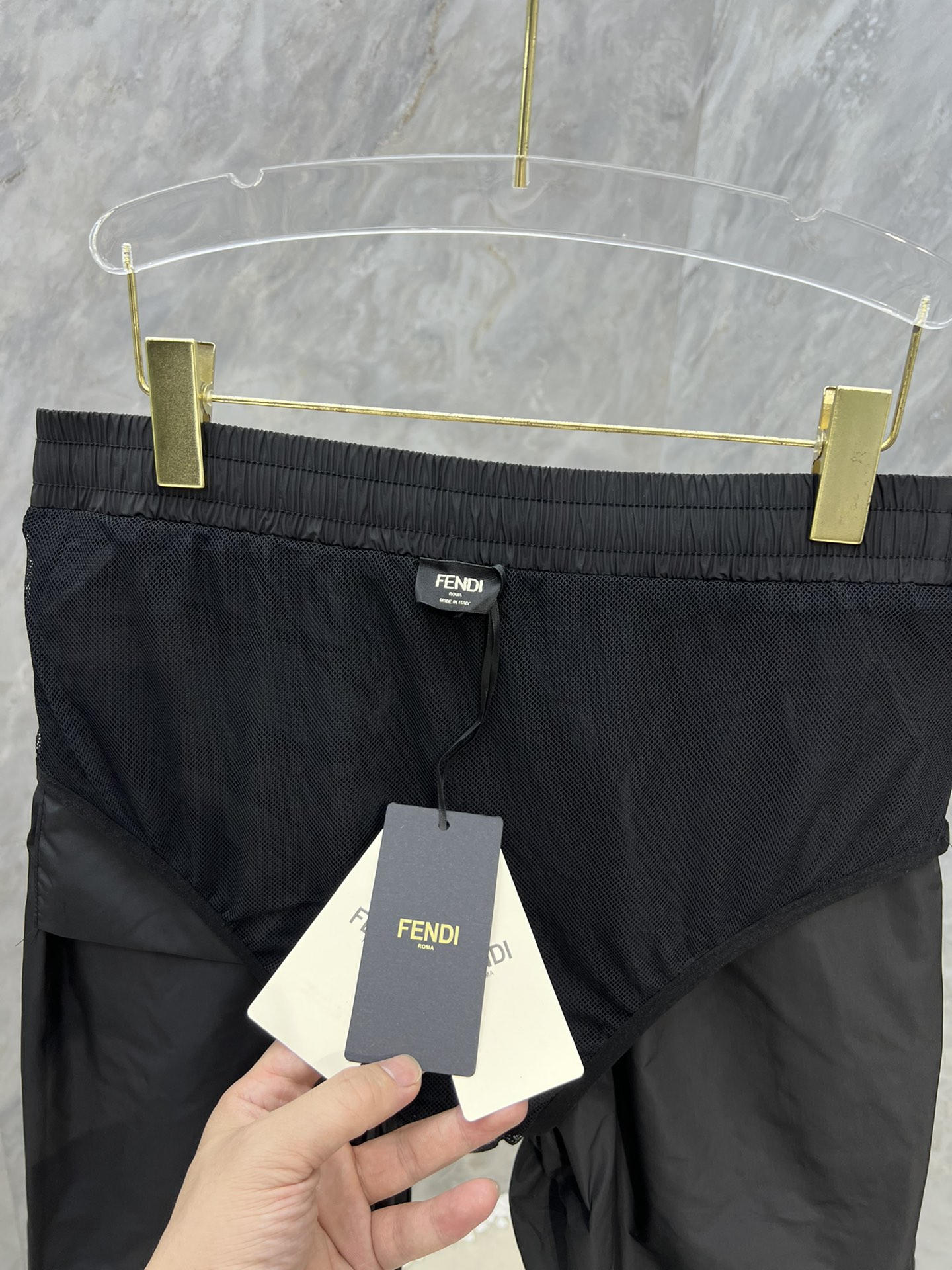 fendi ズボンコピー 心地よい着用感 カジュアルパンツ 純綿 ショットパンツ メンズ ブラック_6