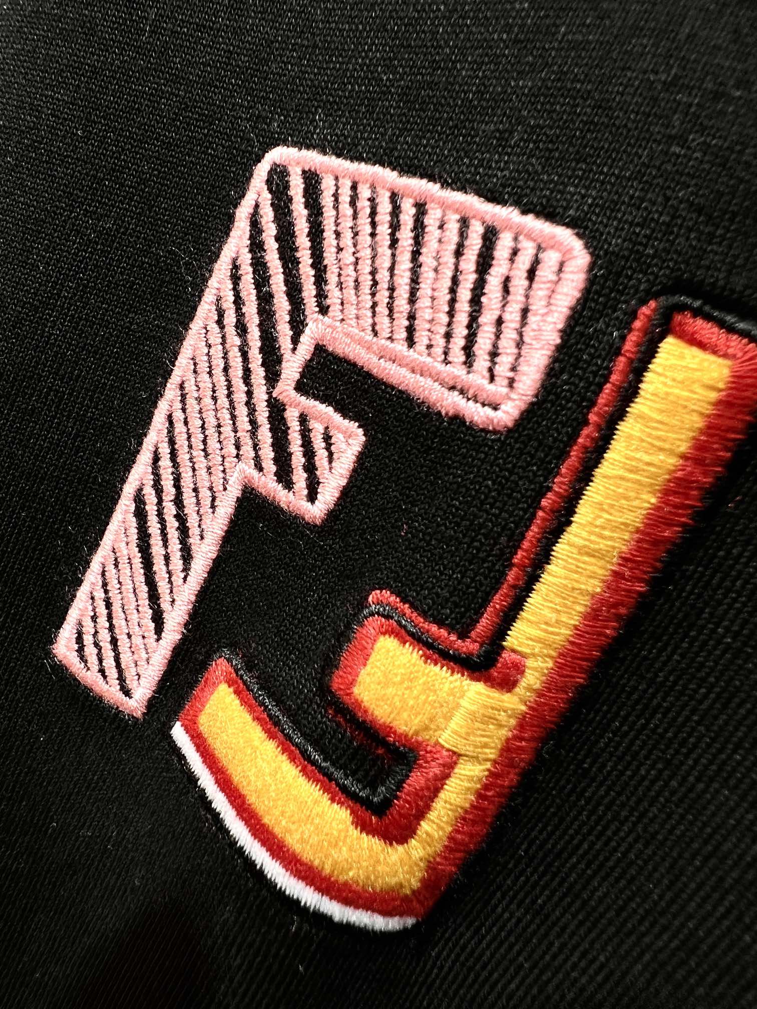 fendi t シャツ クマ偽物 トップス 人気流行品 半袖 純綿 プリント 柔らかい ゆったり 男女兼用 ブラック_4