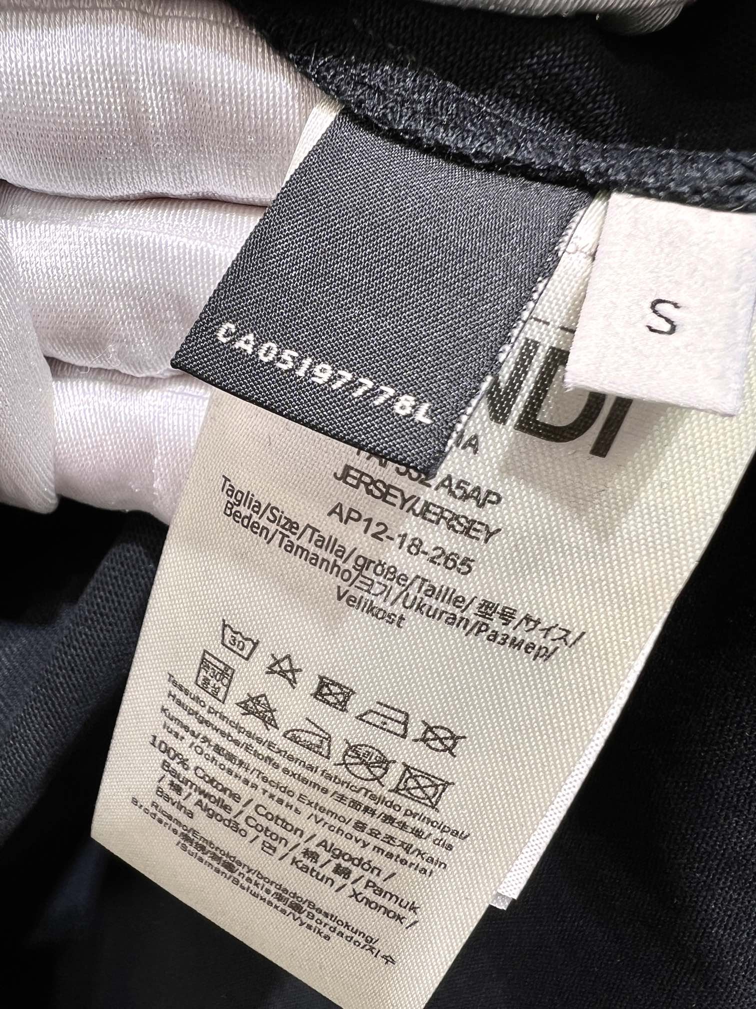 fendi t シャツ クマ偽物 トップス 人気流行品 半袖 純綿 プリント 柔らかい ゆったり 男女兼用 ブラック_7