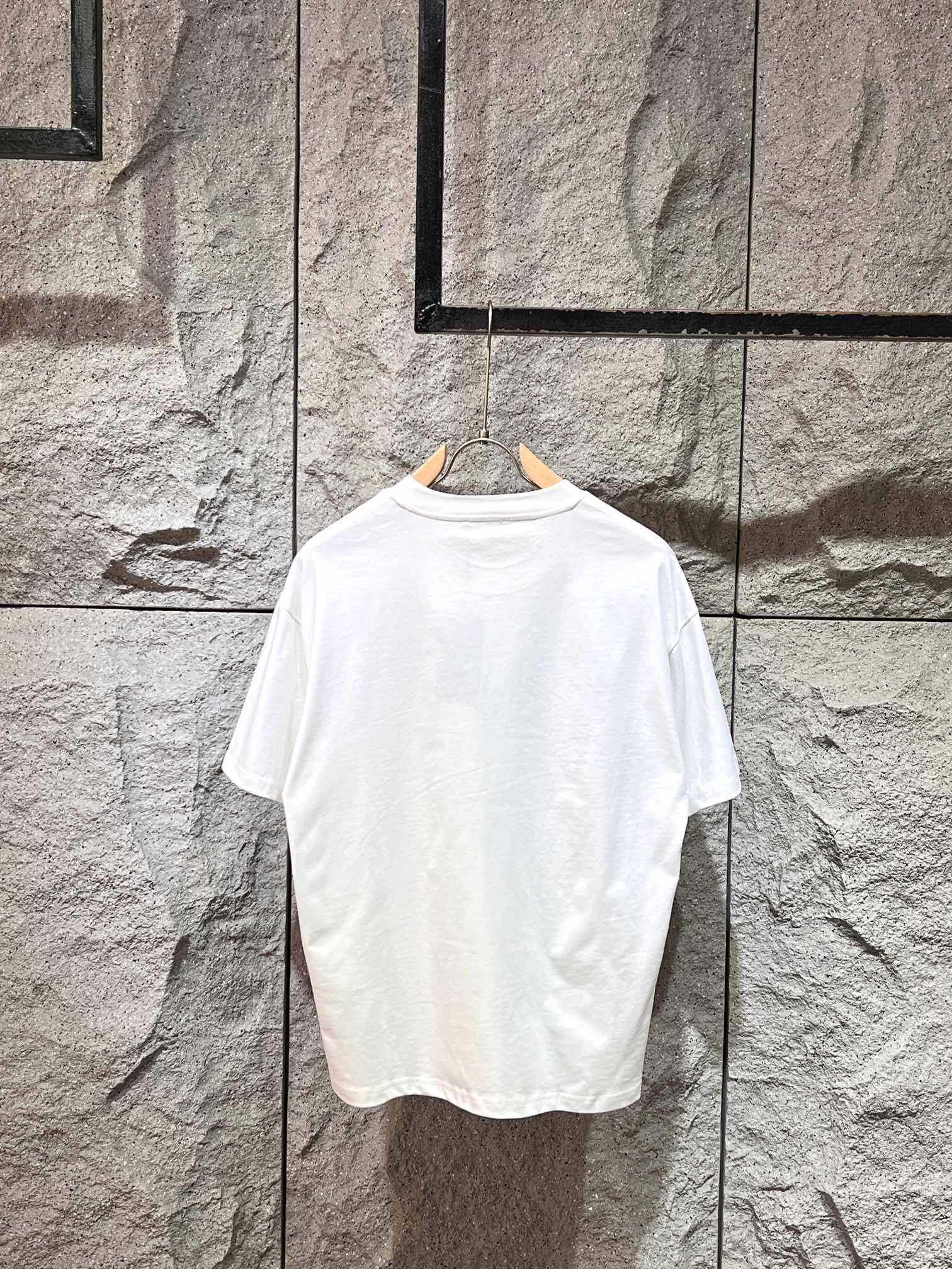 fendi t シャツ ロゴスーパーコピー トップス  純綿熊プリント 柔らかい シンプル 男女兼用 ホワイト_9