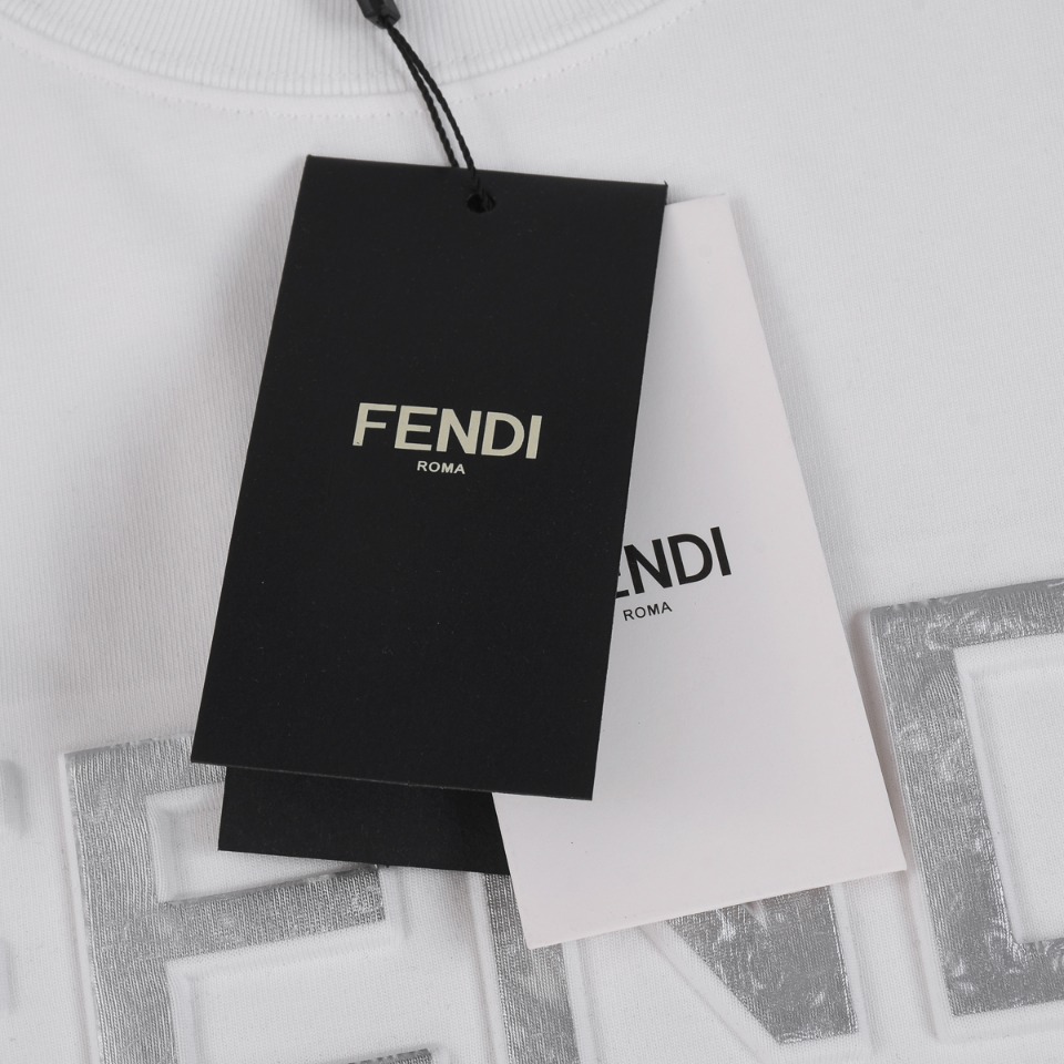高級感溢れる fendi ハイネック t シャツ偽物 トップス 純綿 柔らかい シンプル ロゴプリント ホワイト_6