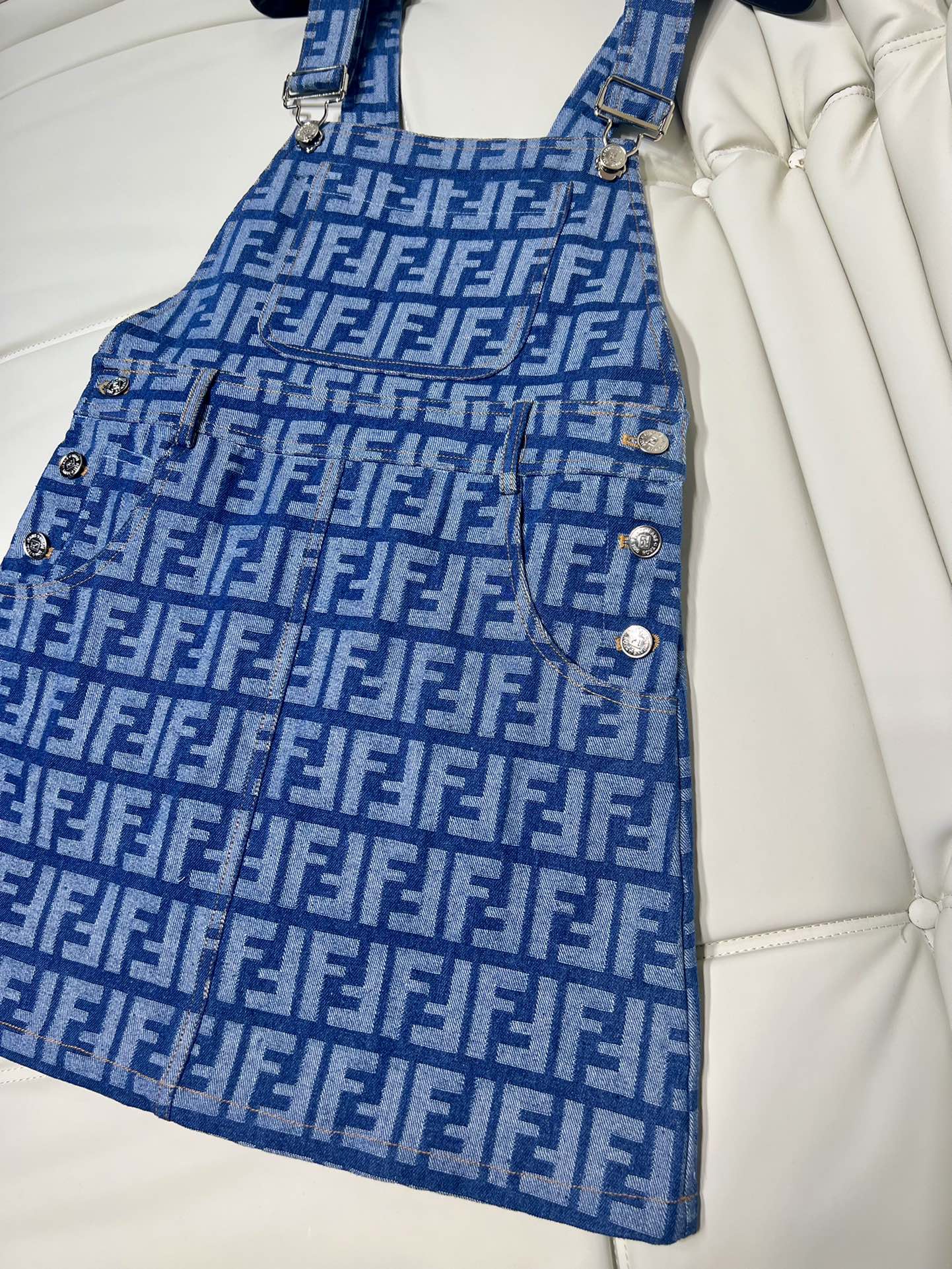 fendi fila ワンピーススーパーコピー スカート キャミソール デニム素材 少女感 ファッション ブルー_4